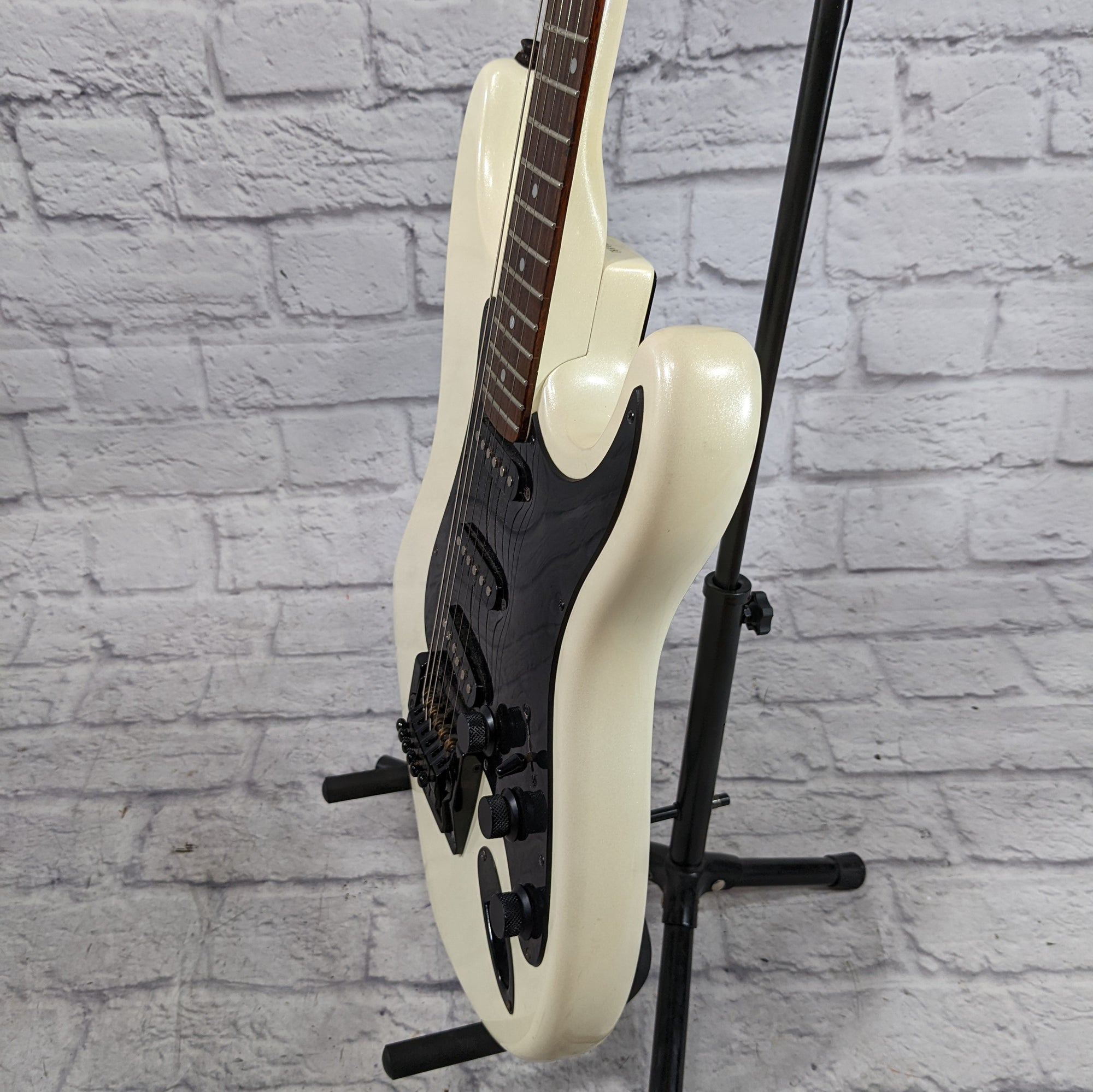 Lotus 80s Strat Copy Kahler style bridge