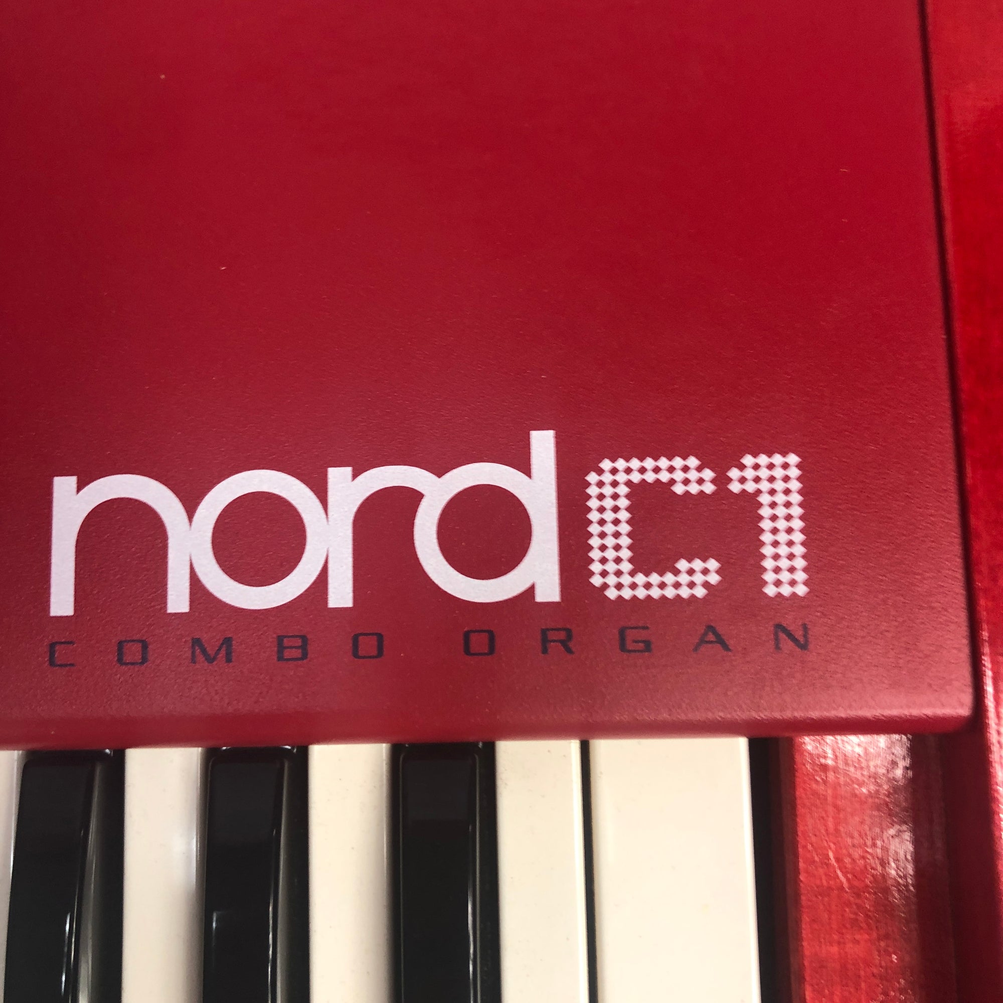 Nord C-1 Combo Organ w. Case