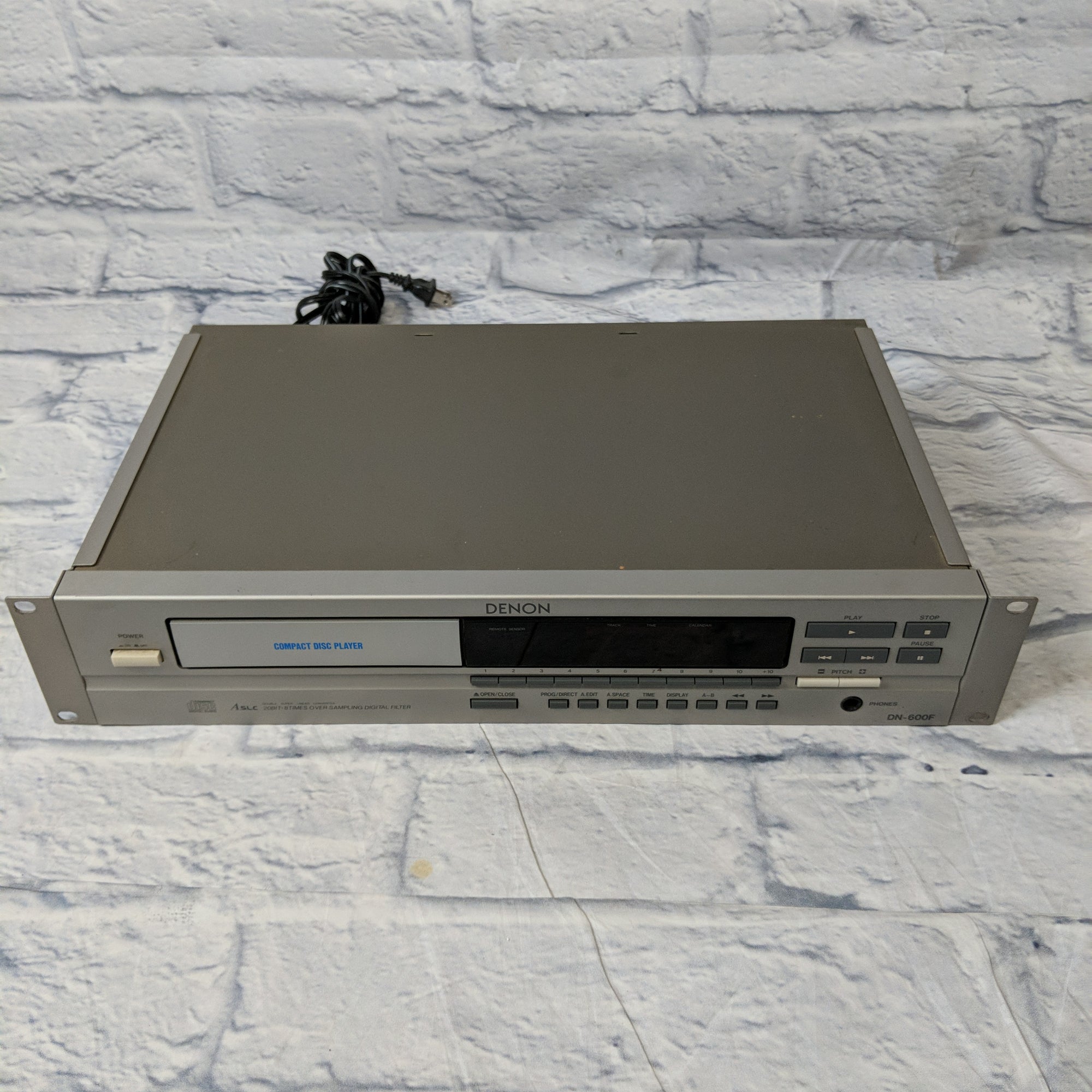 Denon DN-600F Compact Disk CD Player