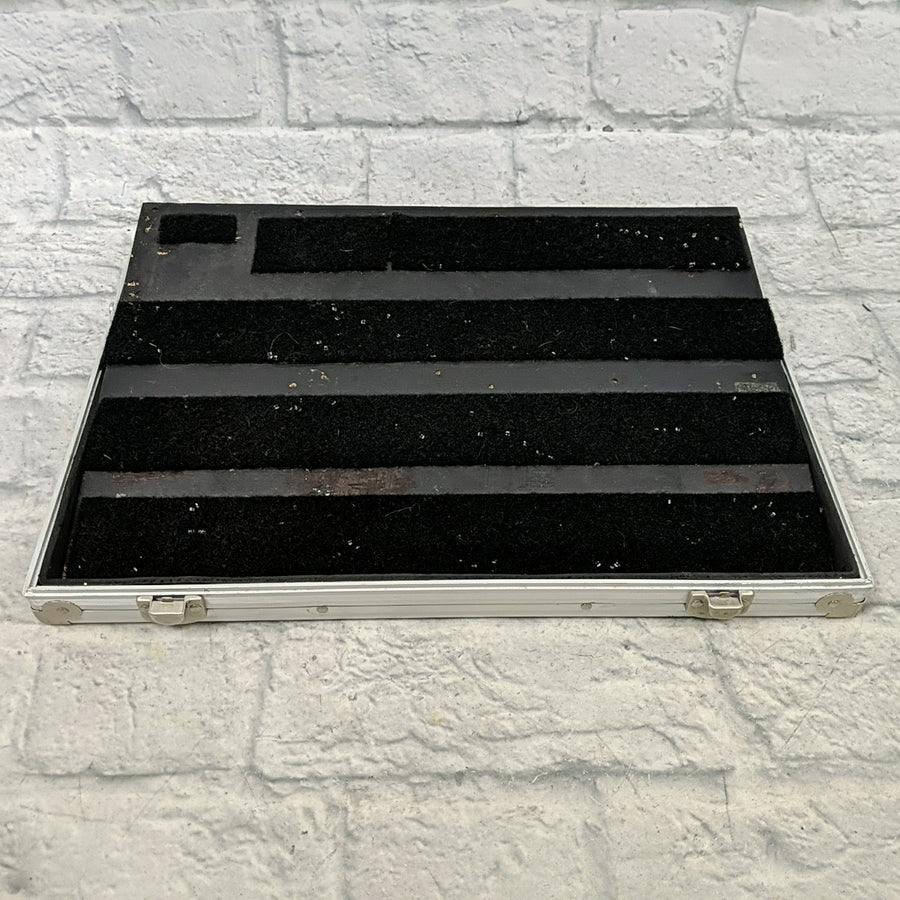 Core Equipment Diamond Plated Pedal Board