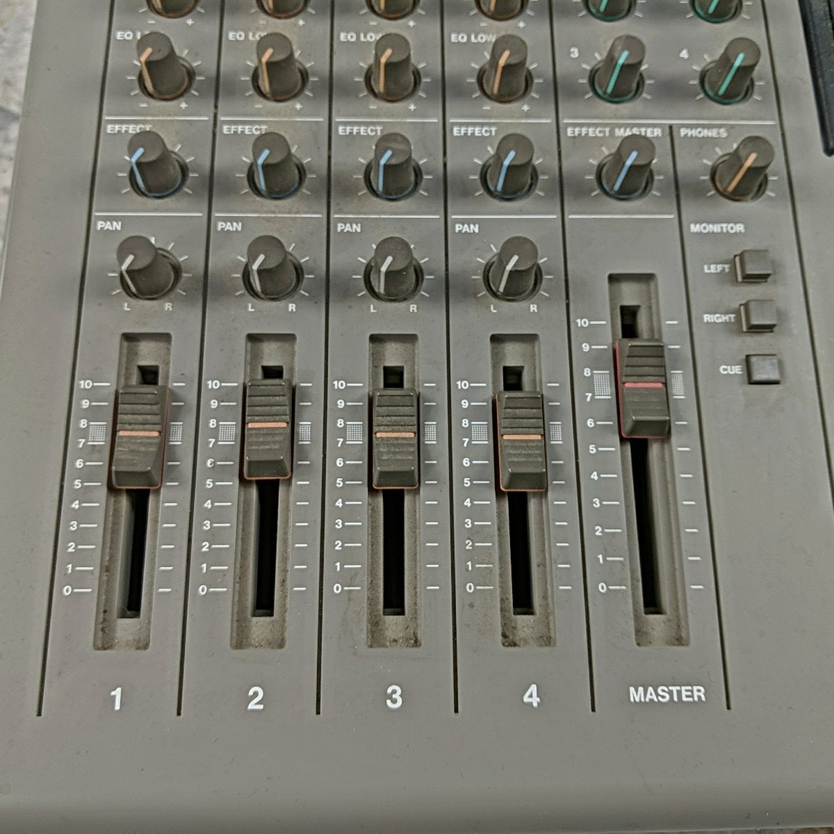 Tascam Portastudio 424 Cassette 4-Track Recorder