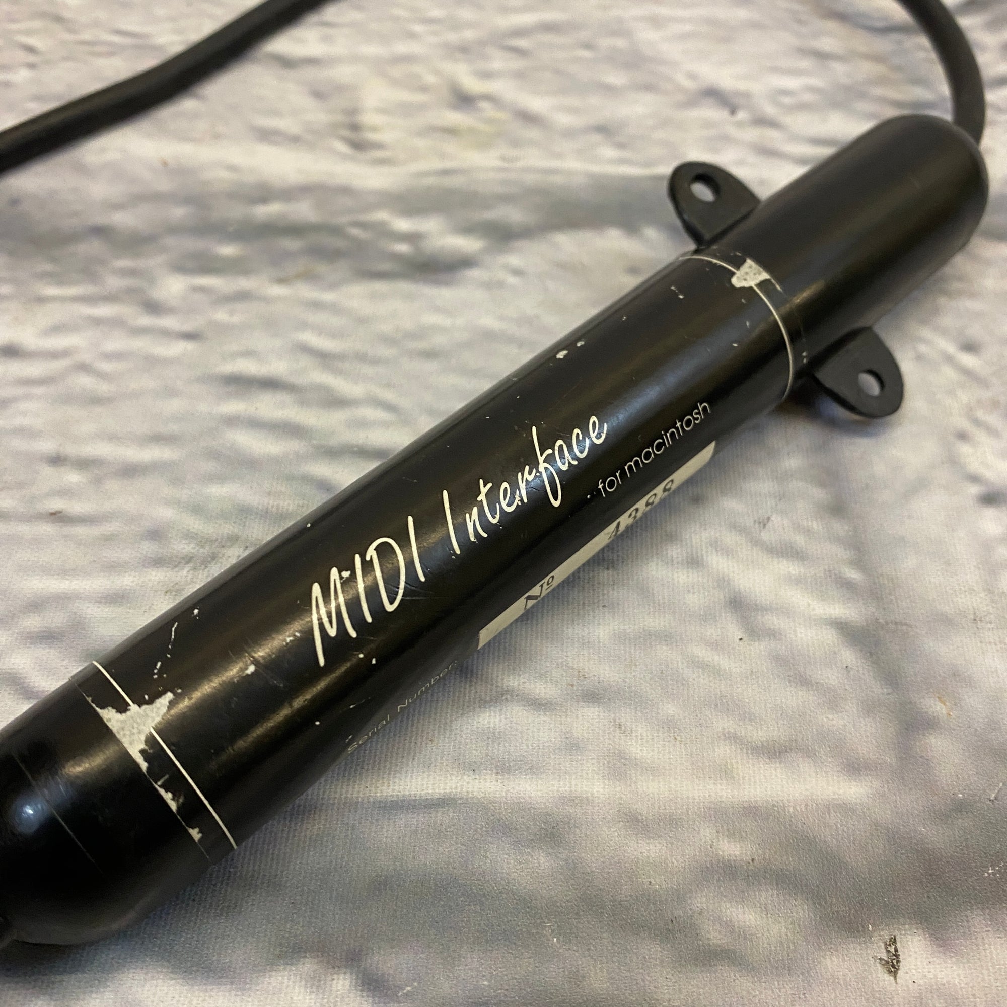 Altech Systems MIDI Interface for Macintosh Cable