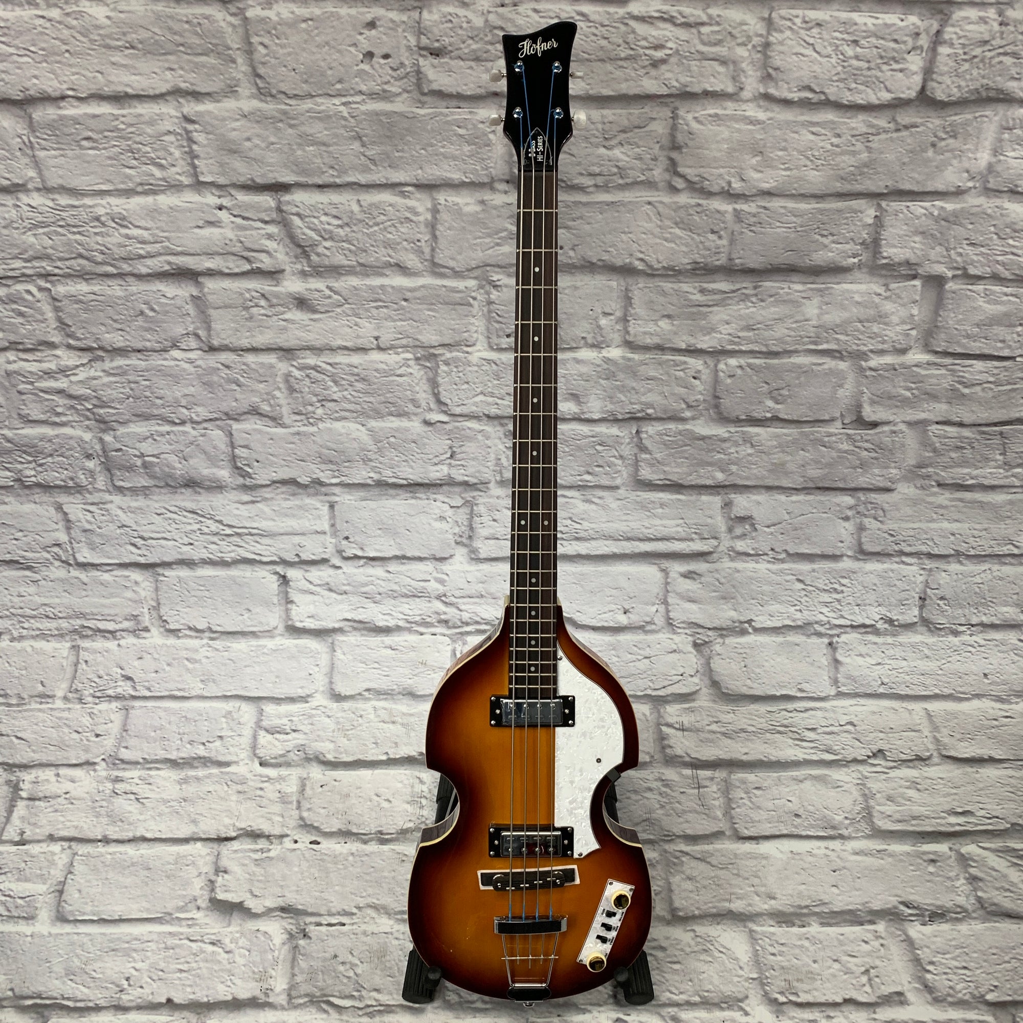 Hofner HI-BB-PE-SB Ignition Violin Bass Sunburst - Evolution Music