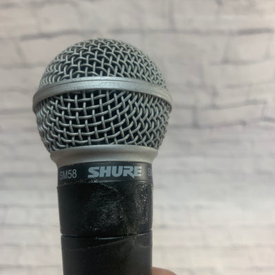 Shure SM58 Dynamic Microphone