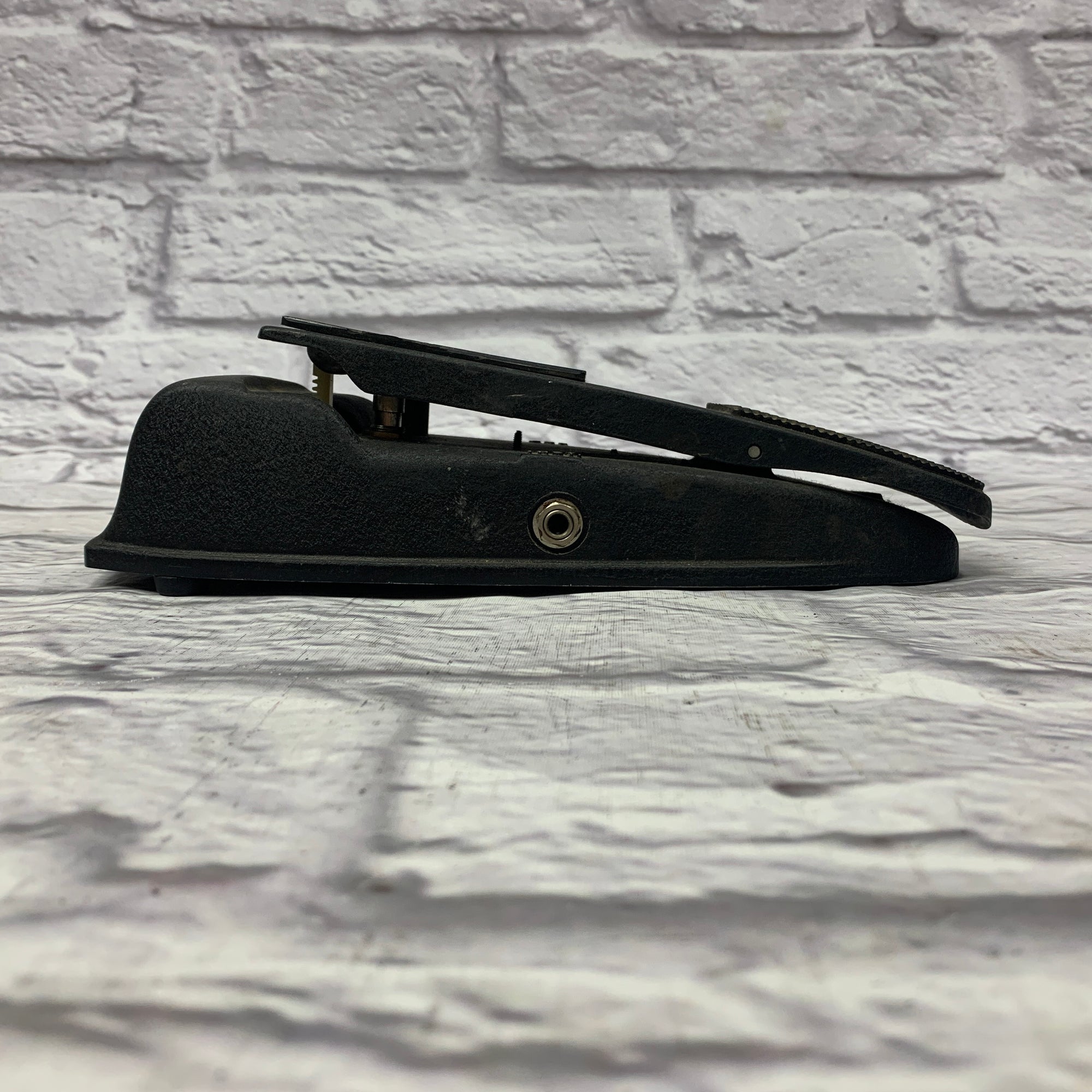 Maestro Boomerang Volume Wah