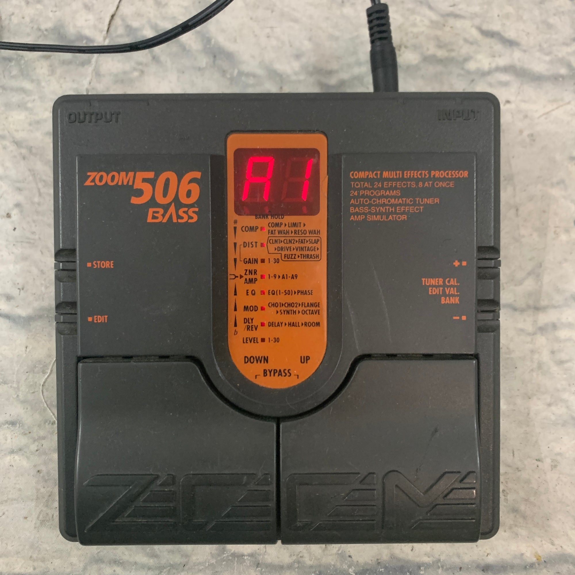 bass multieffekt pedal Zoom 506 Bass Multi-Effect Pedal MIJ