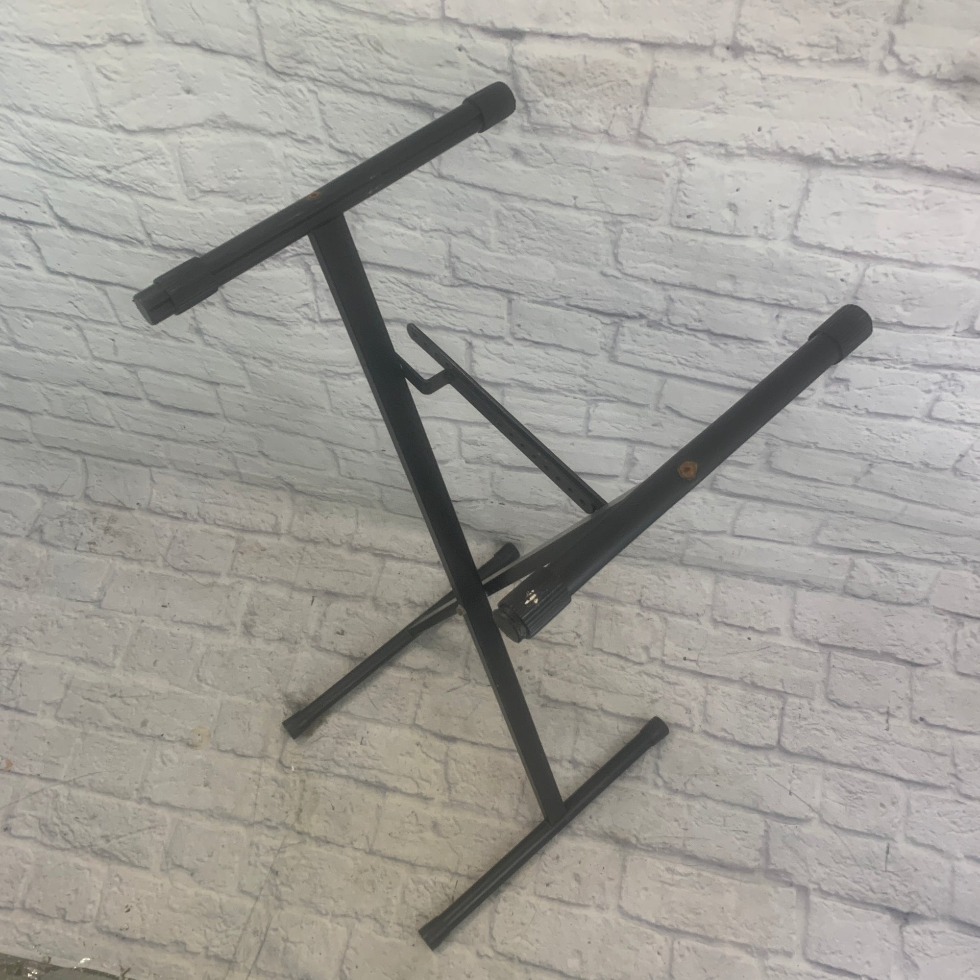 Unknown Keyboard Stand