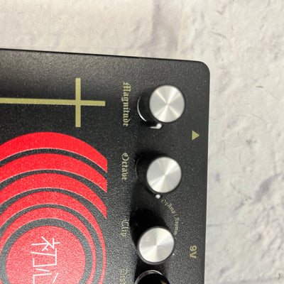EarthQuaker Devices Sunn O))) Life Peadl V3 Octave Distortion Boost