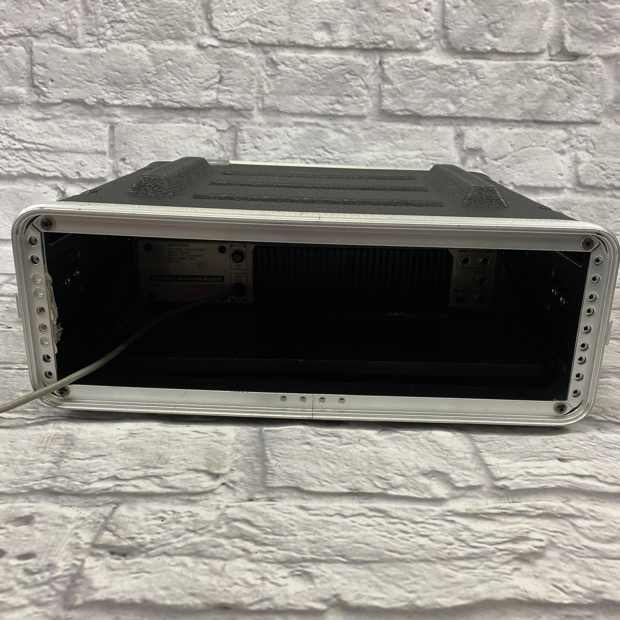 Gallien-Krueger 400RB Bass Head w/ SKB Travel Case