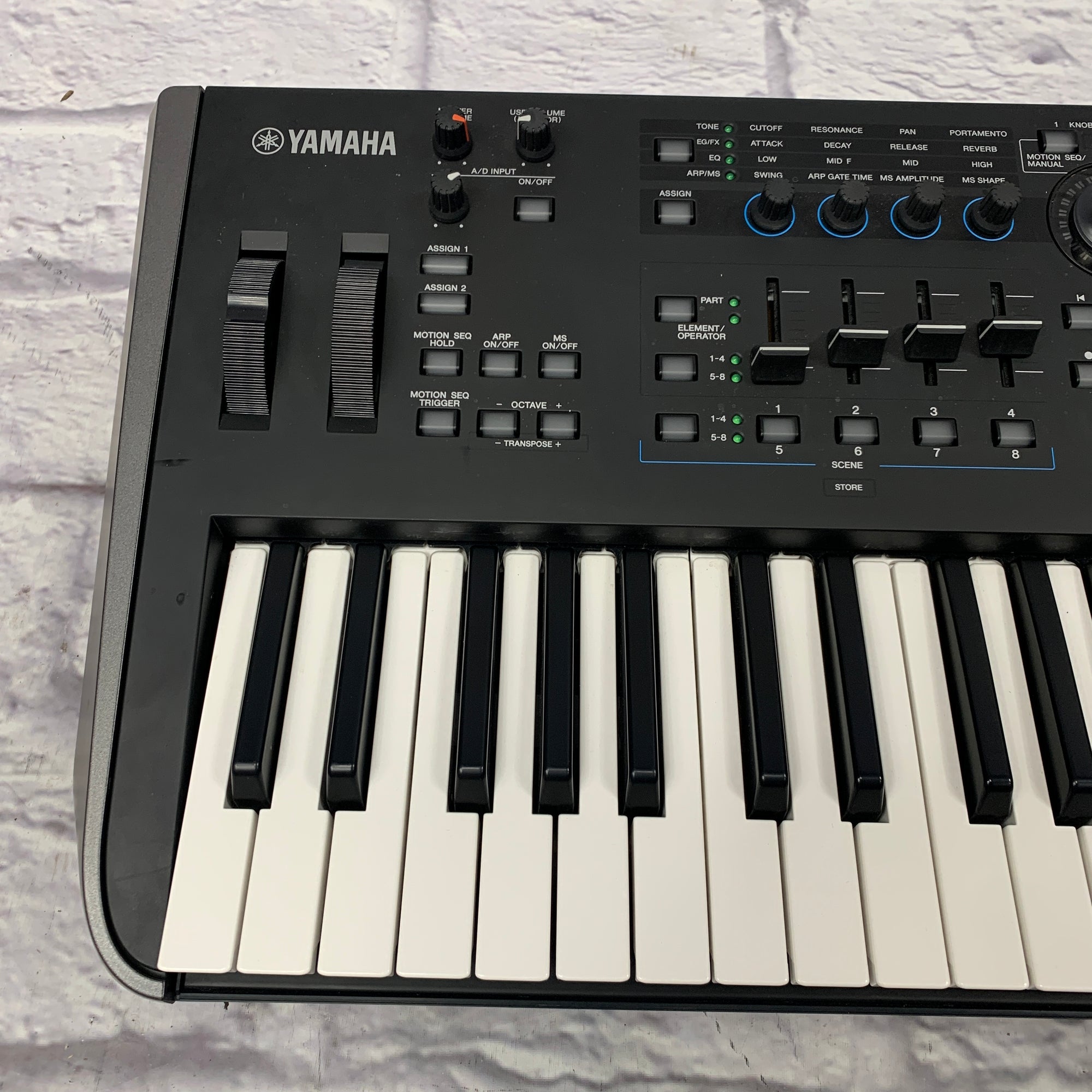 Yamaha MODX6S Digital Synth