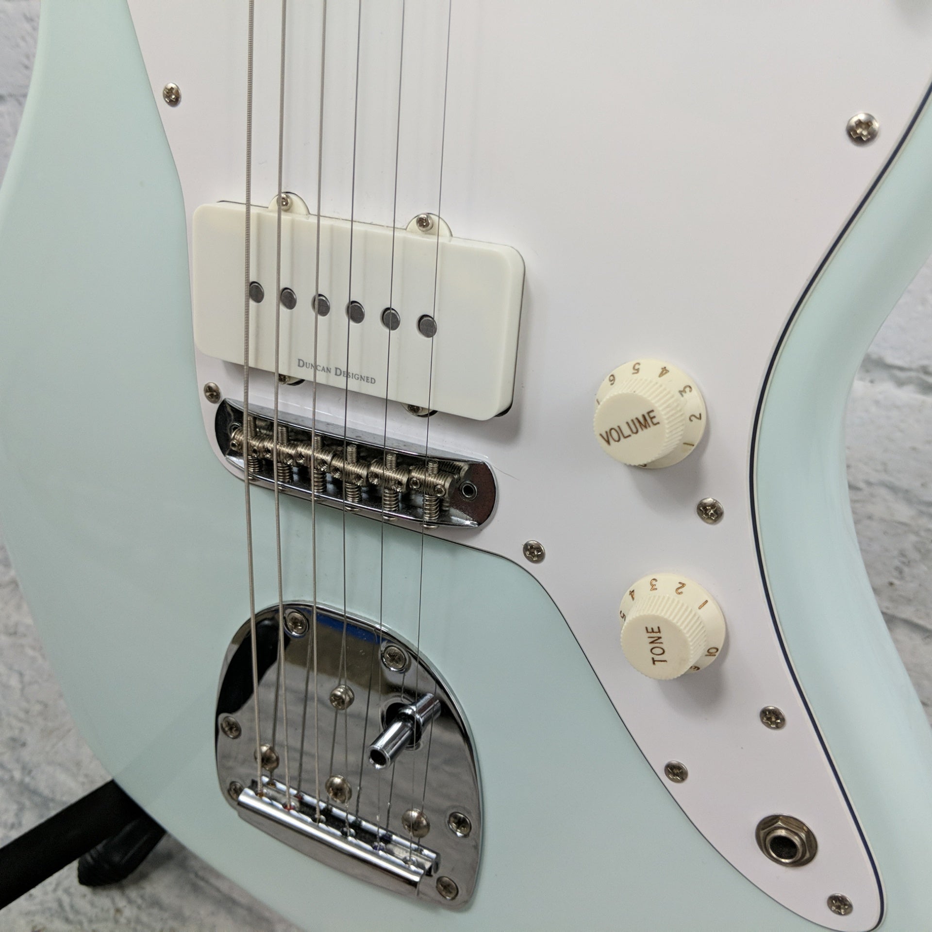 2016 Squier Sonic Blue Jazzmaster