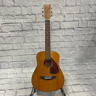 Yamaha FG Junior Acoustic Guitar