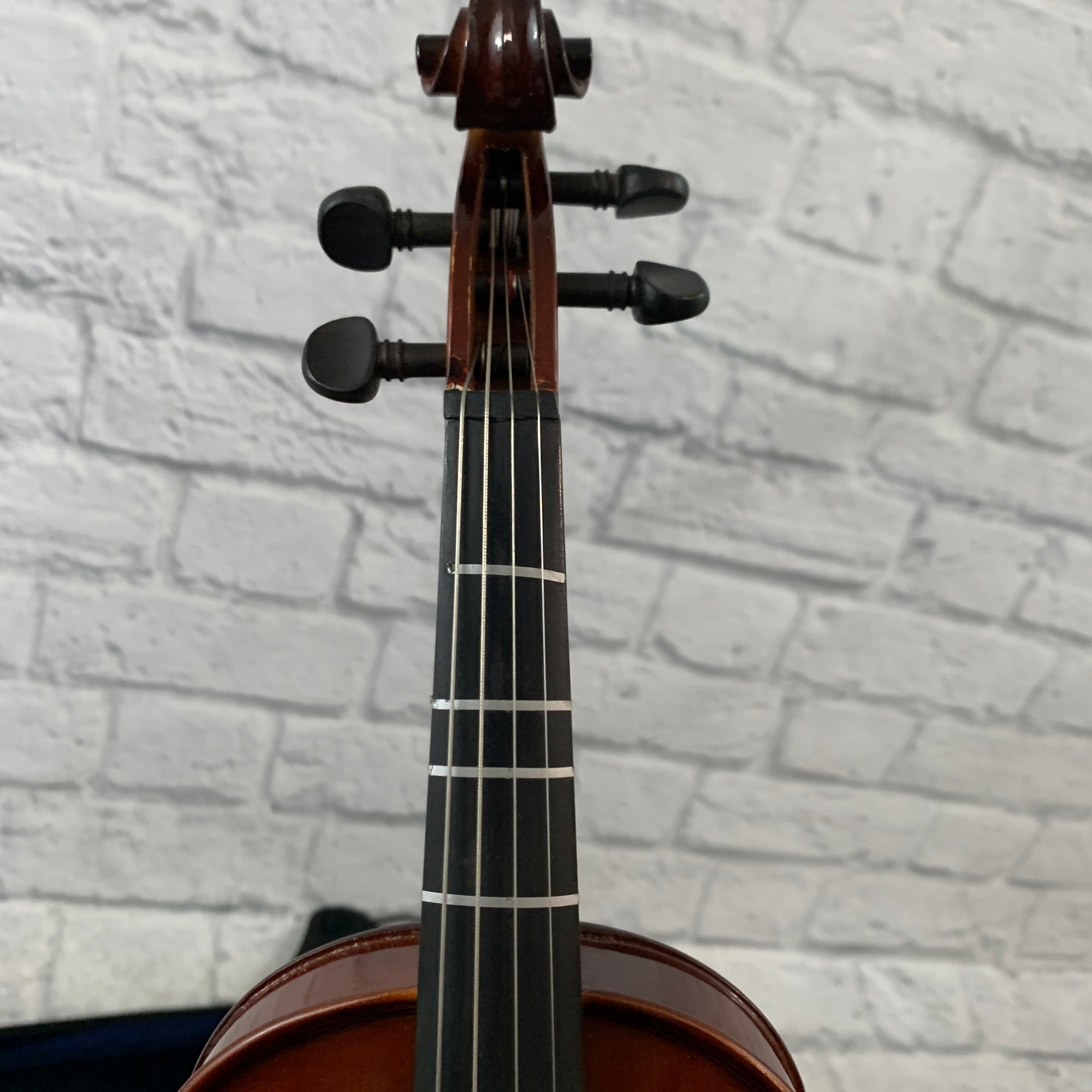 Palatino VN-450 1/4 Size Violin w/ Case