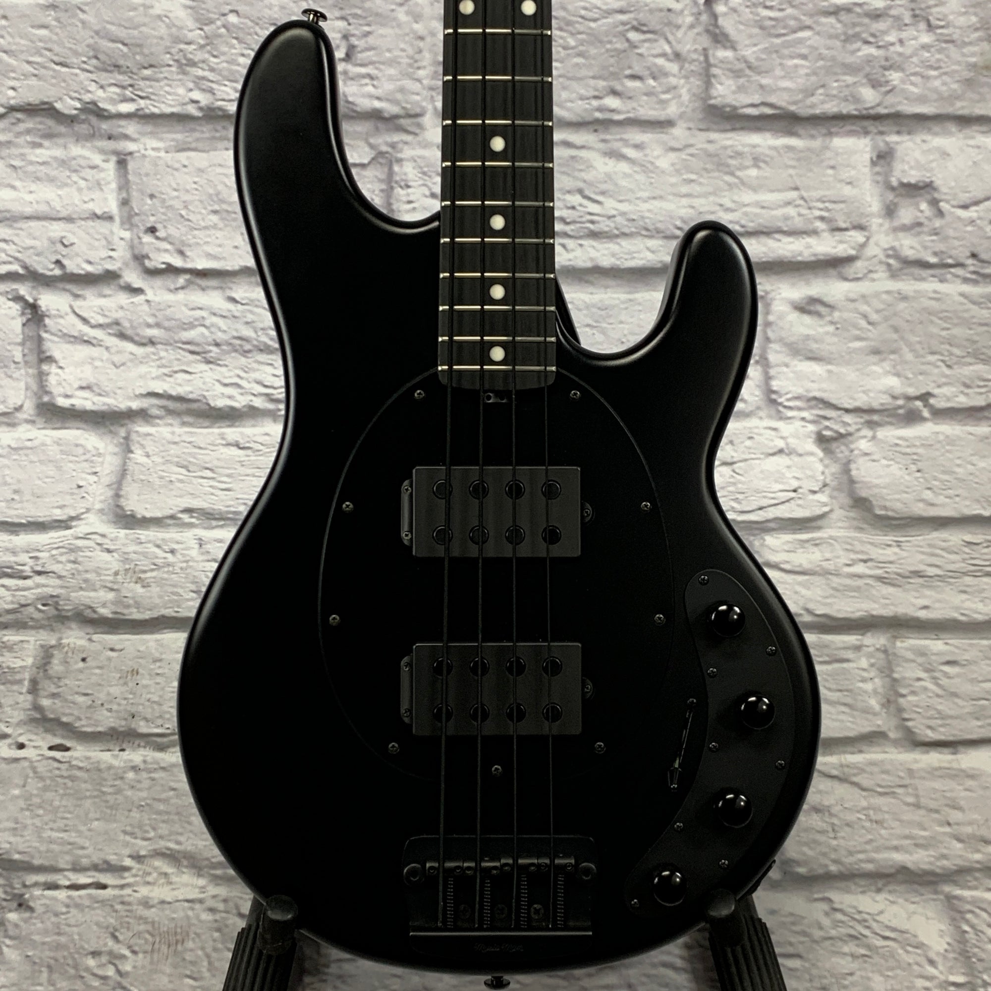Ernie Ball Music Man StingRay HH Stealth Black 4 String Bass Ernie Ball Music Man StingRay HH Stealth Black 4 String Bass
