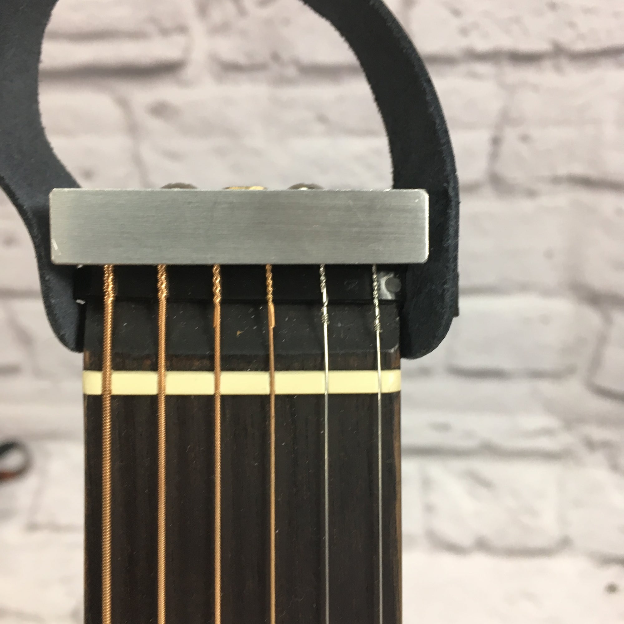 Traveler Ultra-light Natural Acoustic Electric Guitar