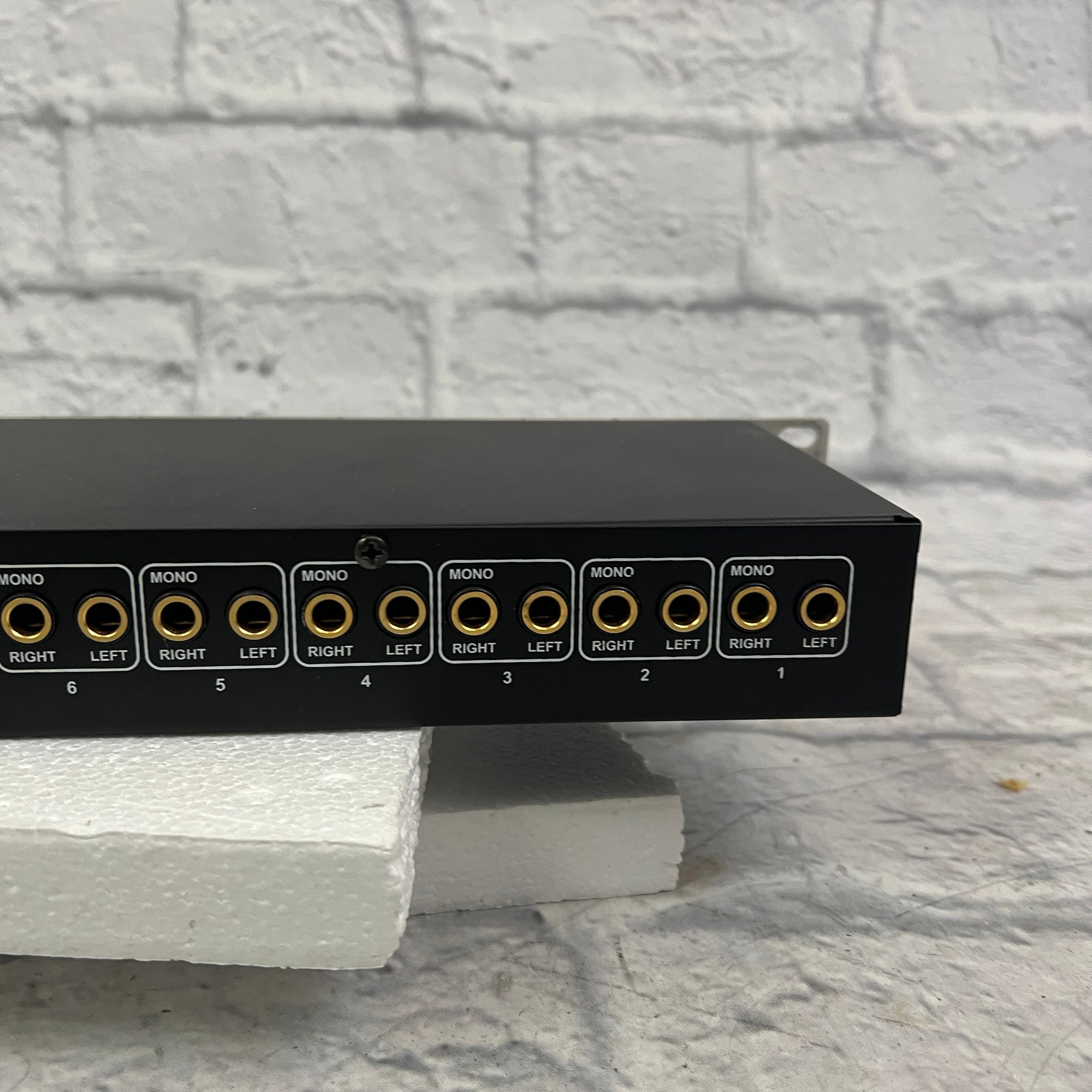 Rolls RM203 Rackmount Stereo Line Mixer