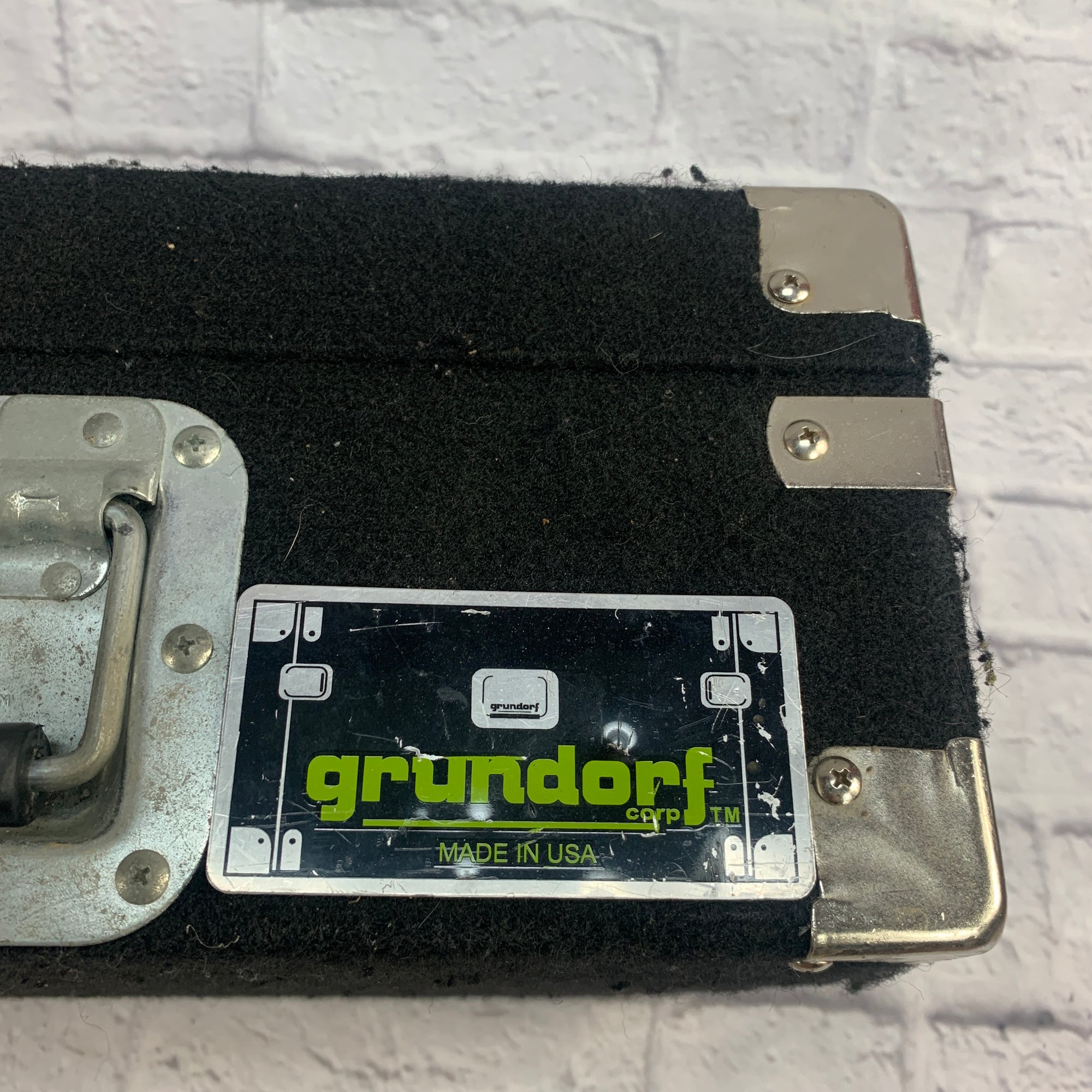 Grundorf 15x18 DJ/Mixer Case