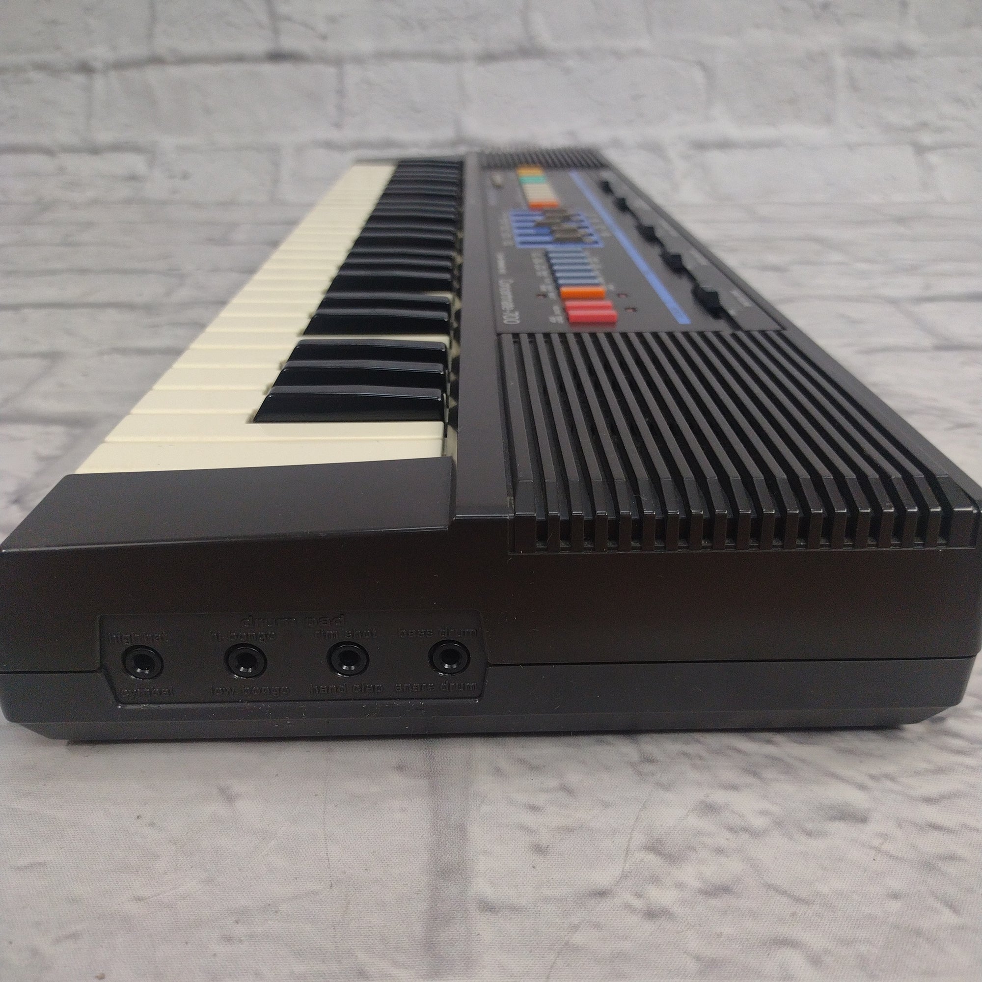 Realistic Concermate 700 Digital Synth