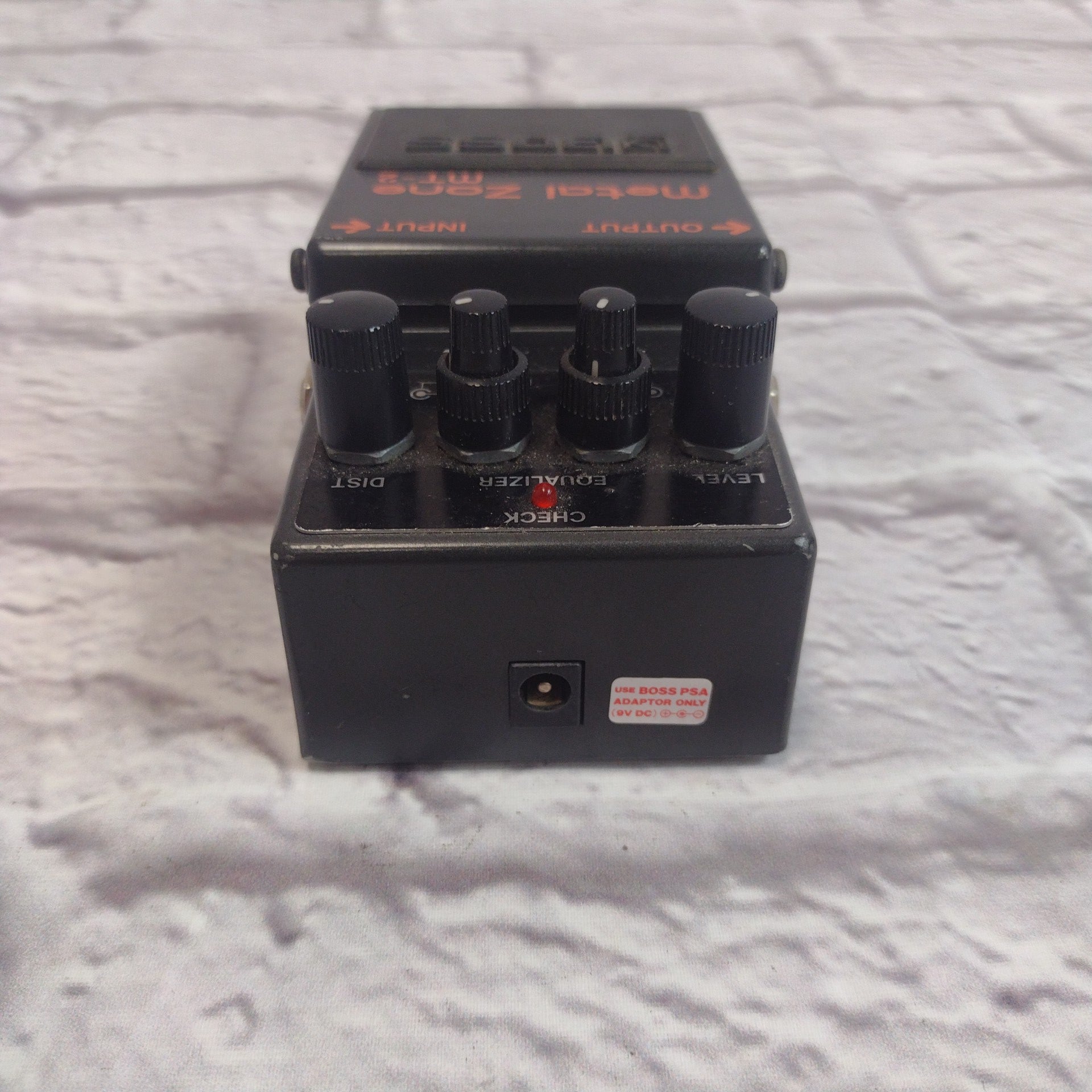 Boss Metal Zone MT-2