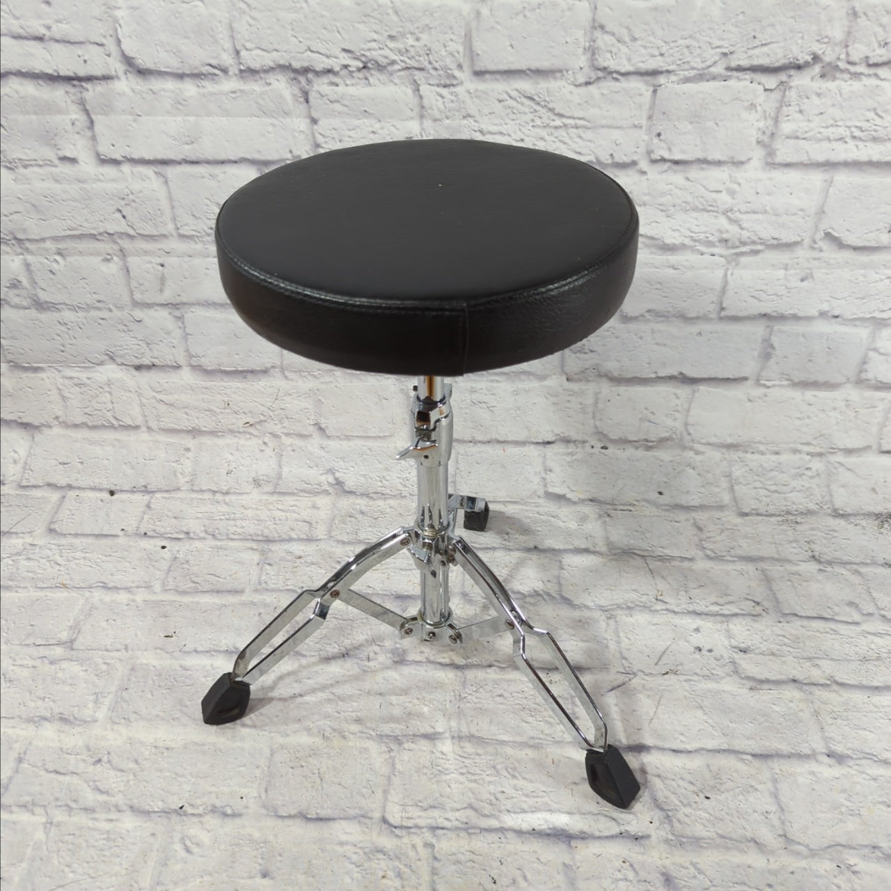 Pearl Drum Throne