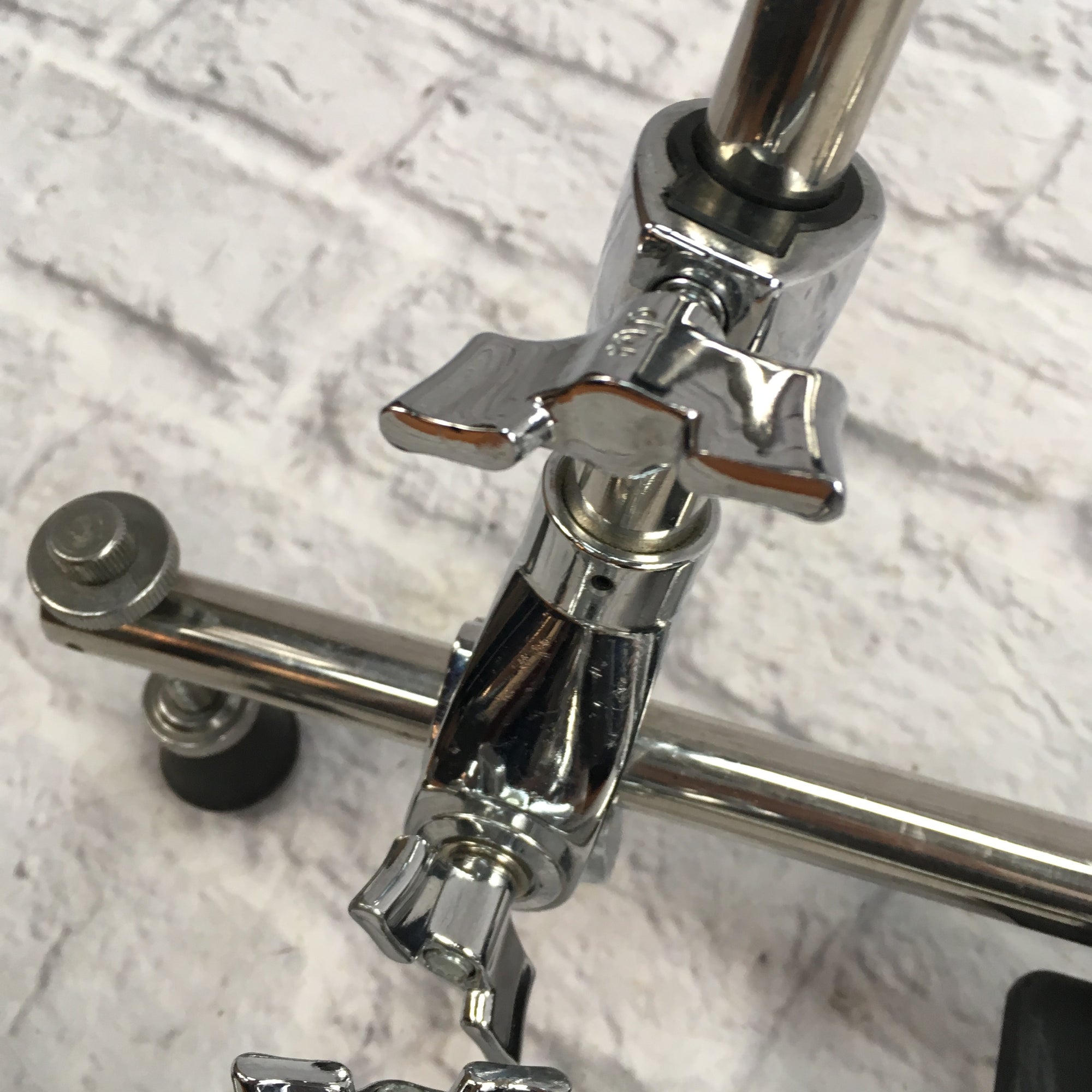 DW Adjustable Bass Drum Riser