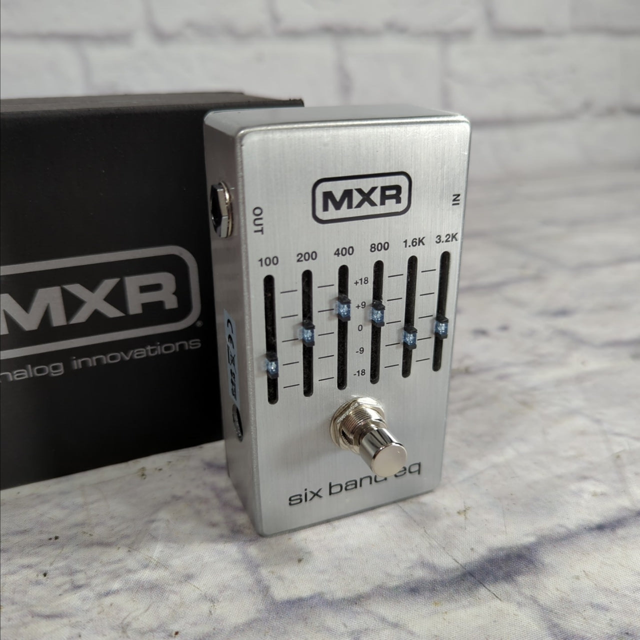 MXR Six Band EQ Pedal - Evolution Music