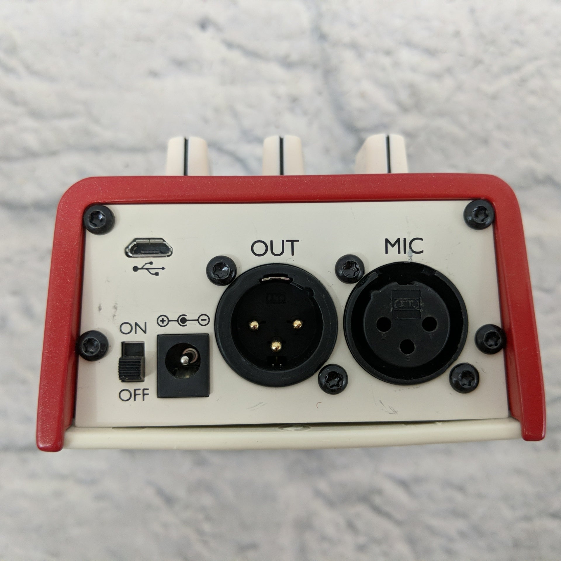 TC Helicon Mic Mechanic Vocal Effect Pedal