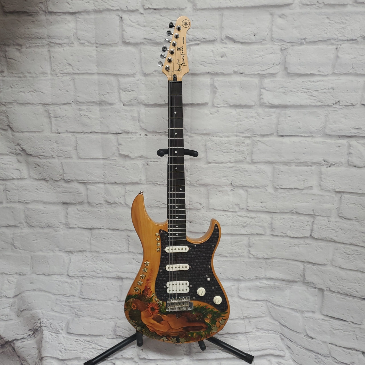Yamaha Electric Guitar pacifica
