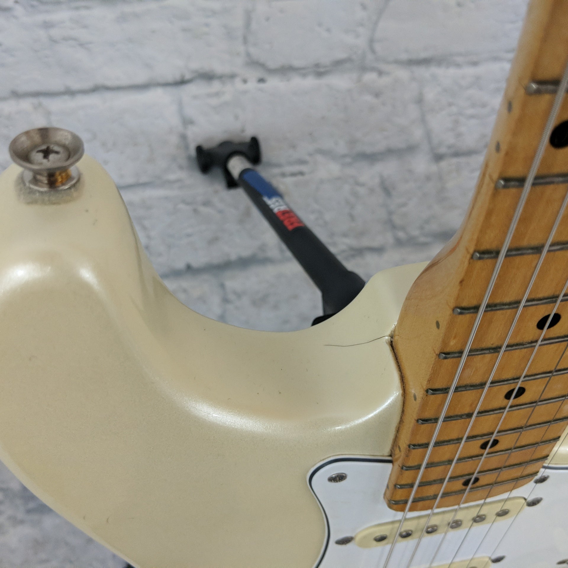 Squier II Stratocaster Early 80s-Late 90s (Cracked)