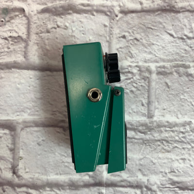 Boss TR-2 Tremolo Pedal