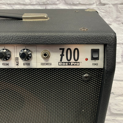 Fender 700 Roc Pro Guitar Combo Amp
