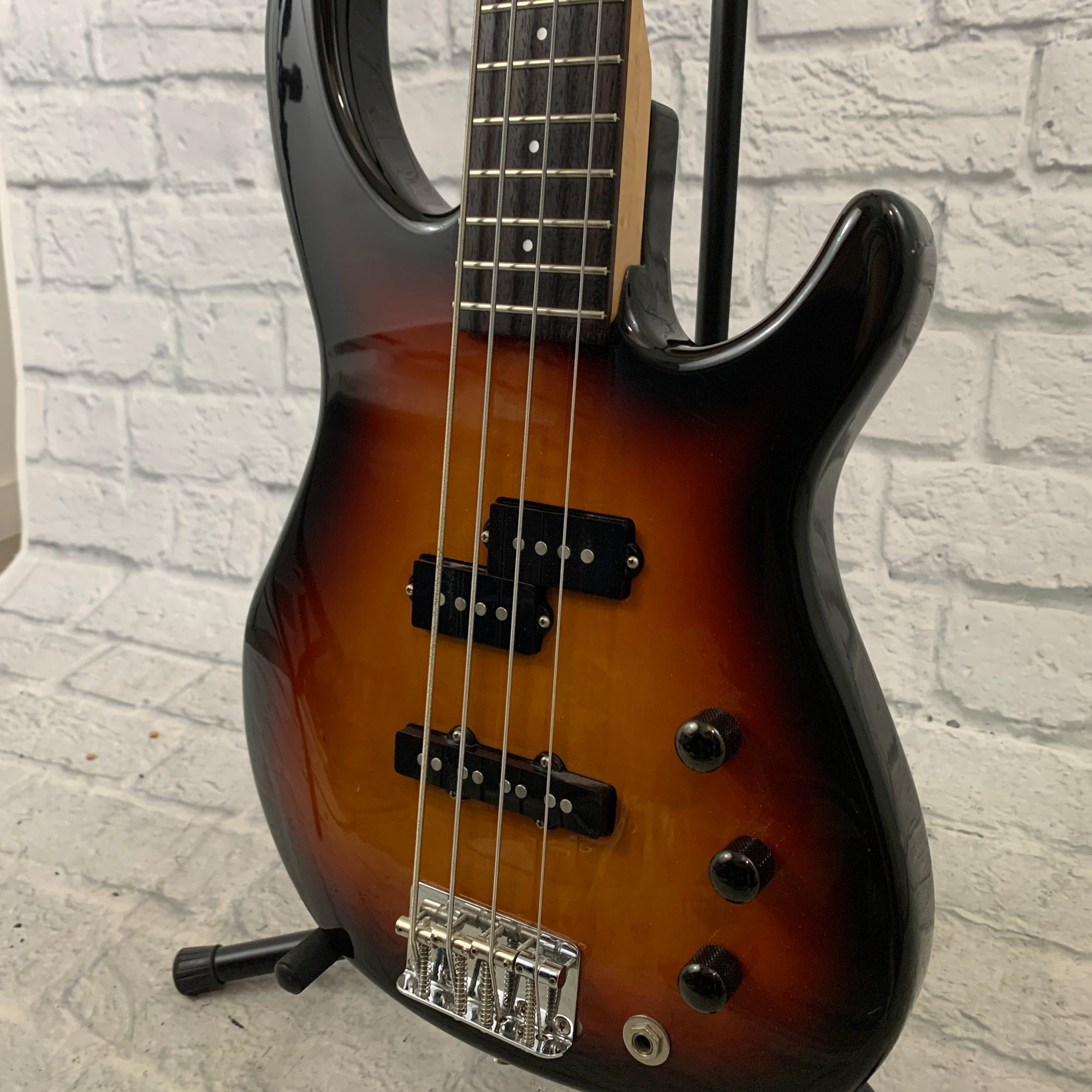 Fender MB-4 4 String Bass Guitar