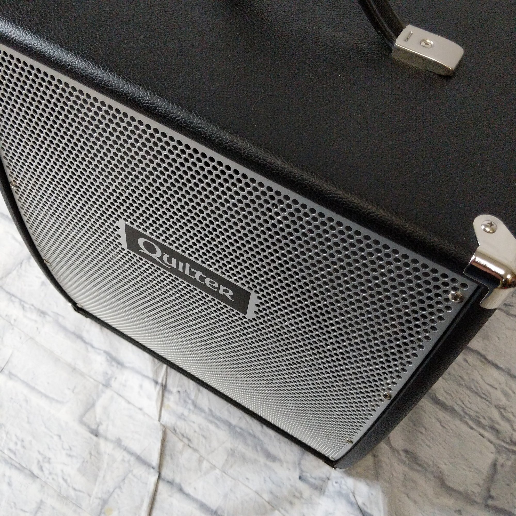 Quilter Bass Doc 12 Bass Cabinet