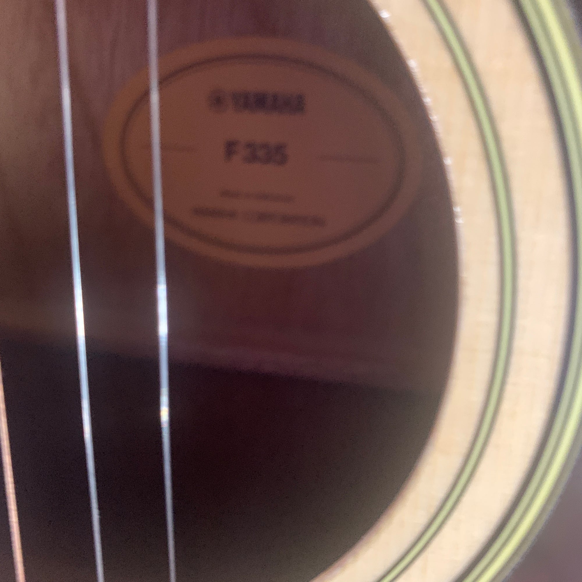 Yamaha F335 Dreadnought Acoustic Guitar