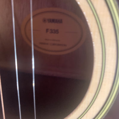 Yamaha F335 Dreadnought Acoustic Guitar