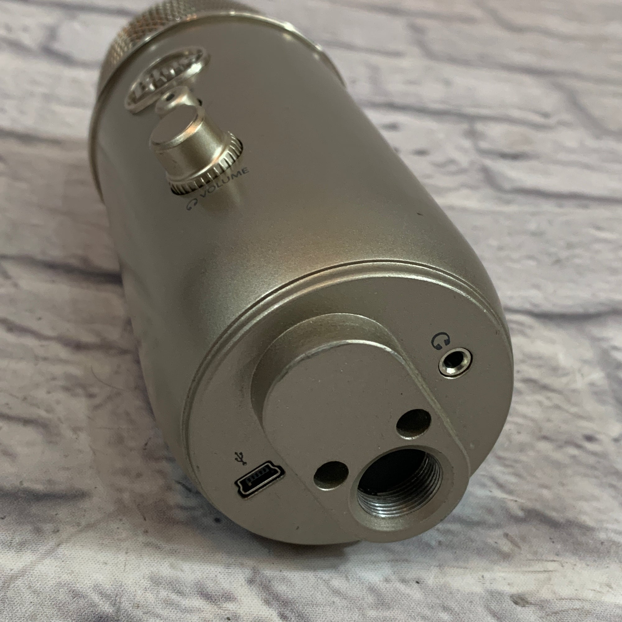 Blue Yeti USB Condenser Recording Microphone