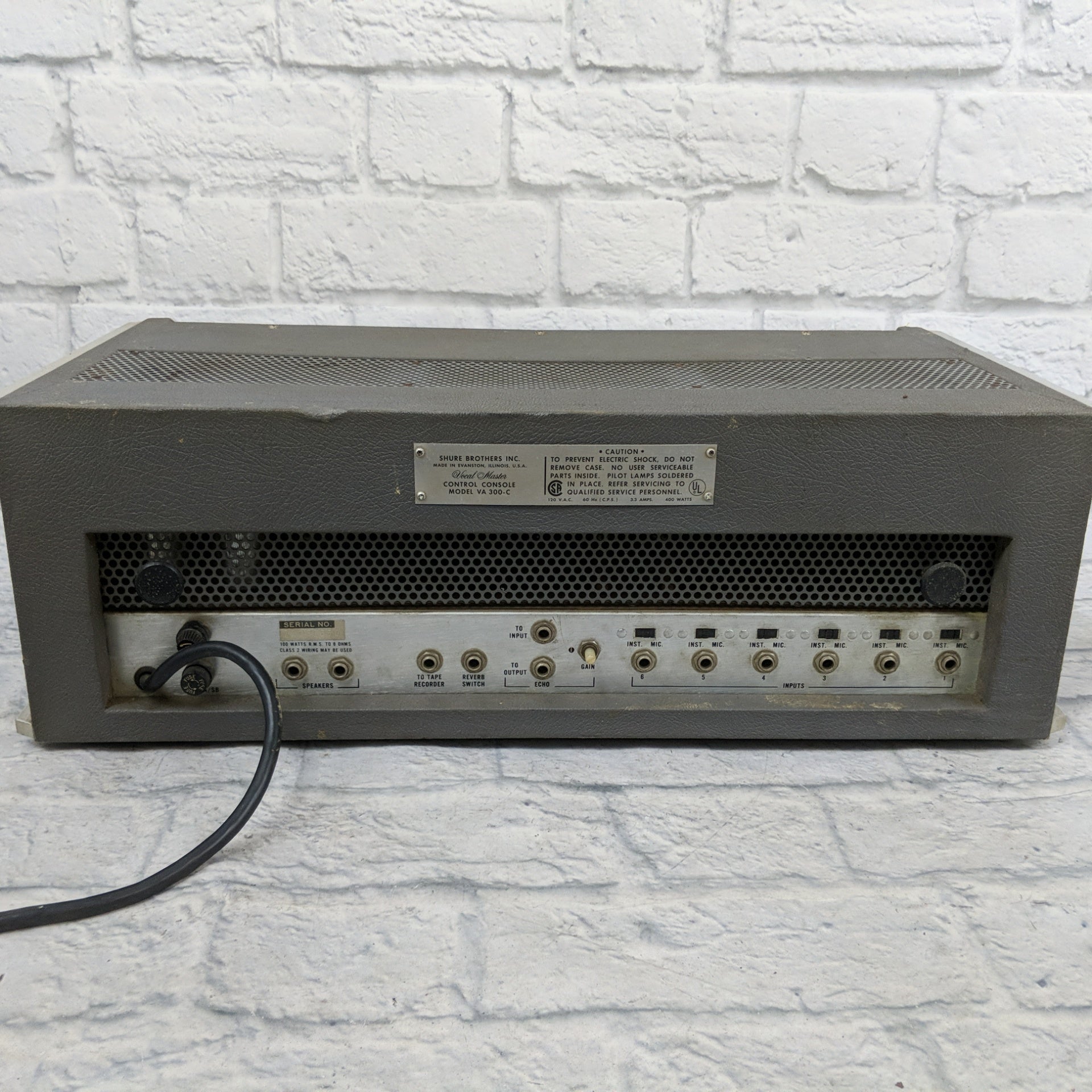 Shure Vocal Master Control Console VA 300-C 400 Watts