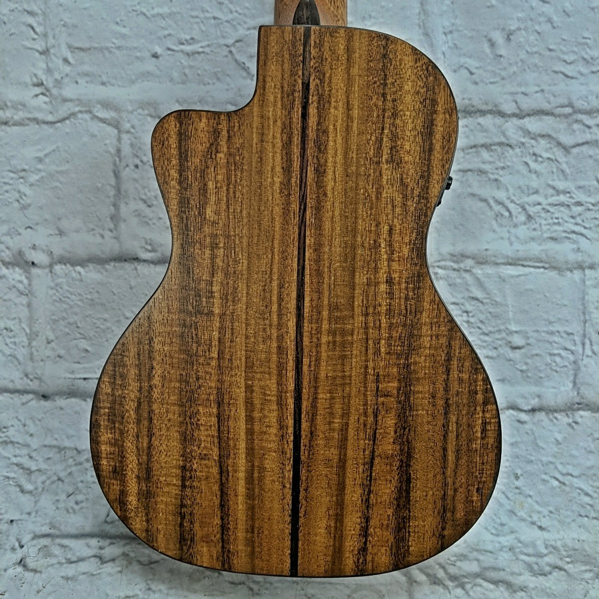Luna HTC KOA Ukulele