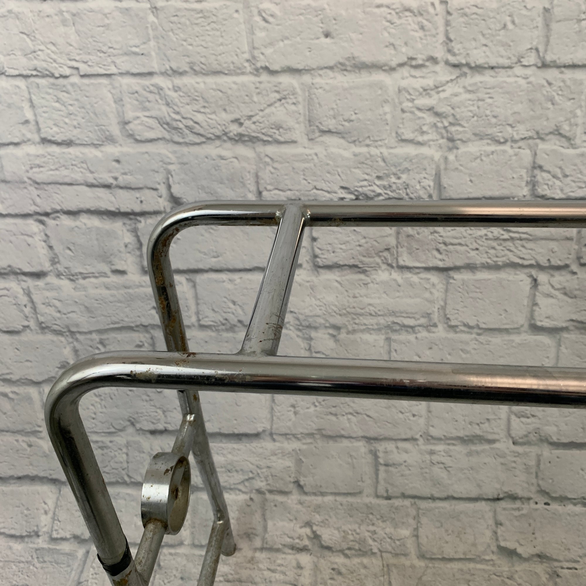 Unknown Chrome Keyboard Stand