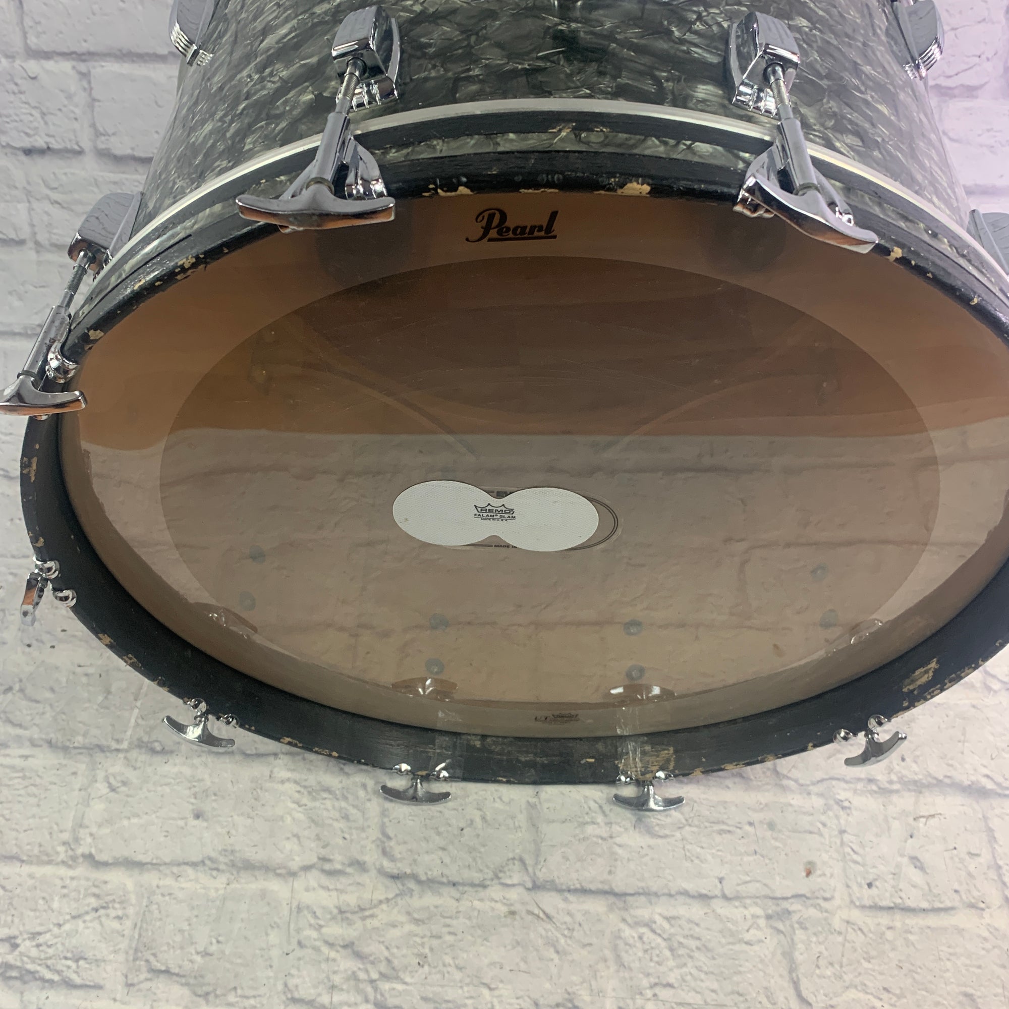 Ludwig 1971  Black Pearl Bass Drum 22