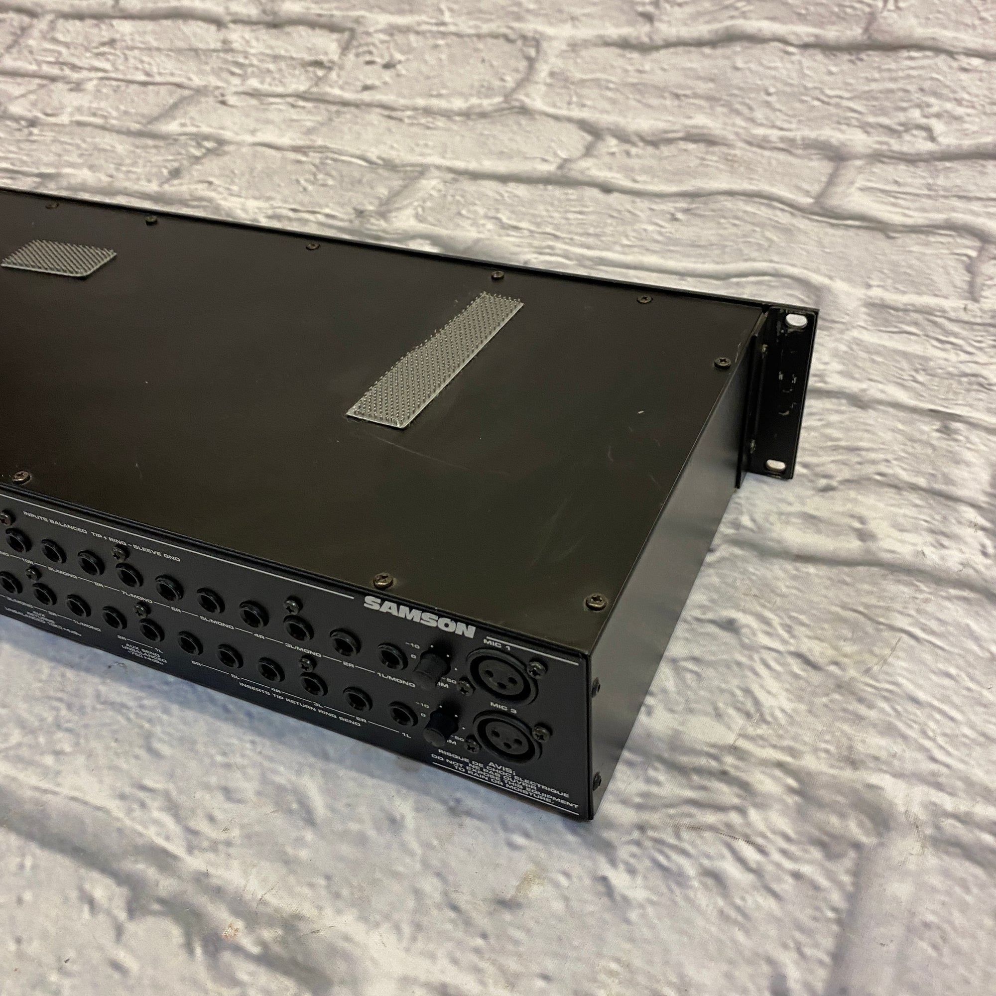 Samson PL1602 Rack Mixer