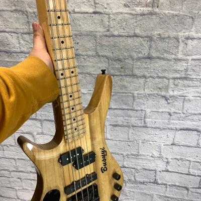 Busuyi Rich Short Scale Bass and Guitar