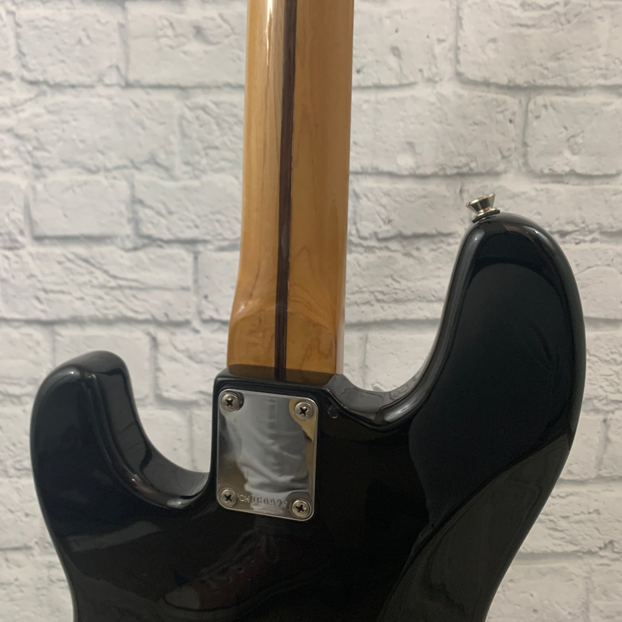 Aria Pro II Precise Bass Body w/ Squier II MIK Neck 4 String