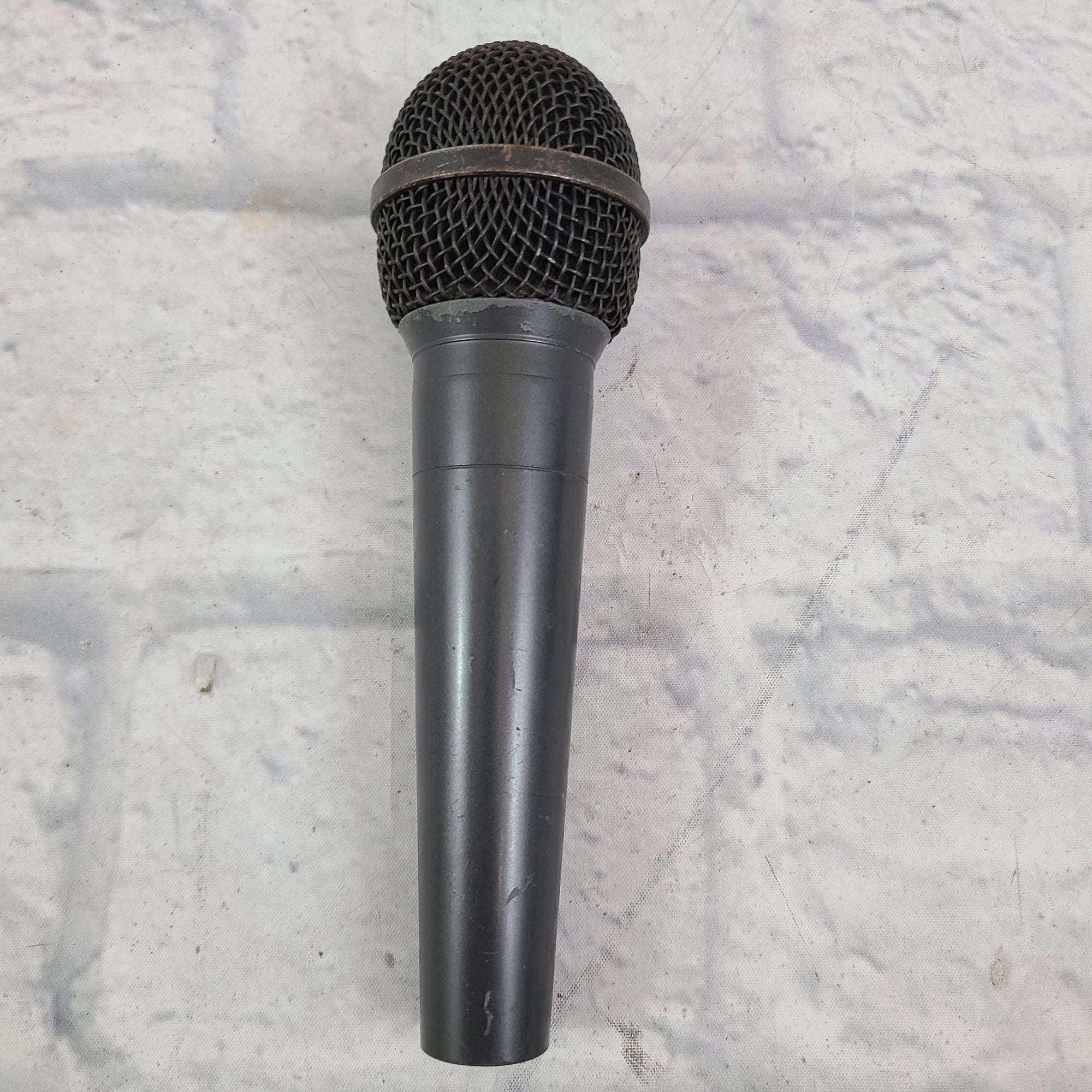 Unknown Microphone