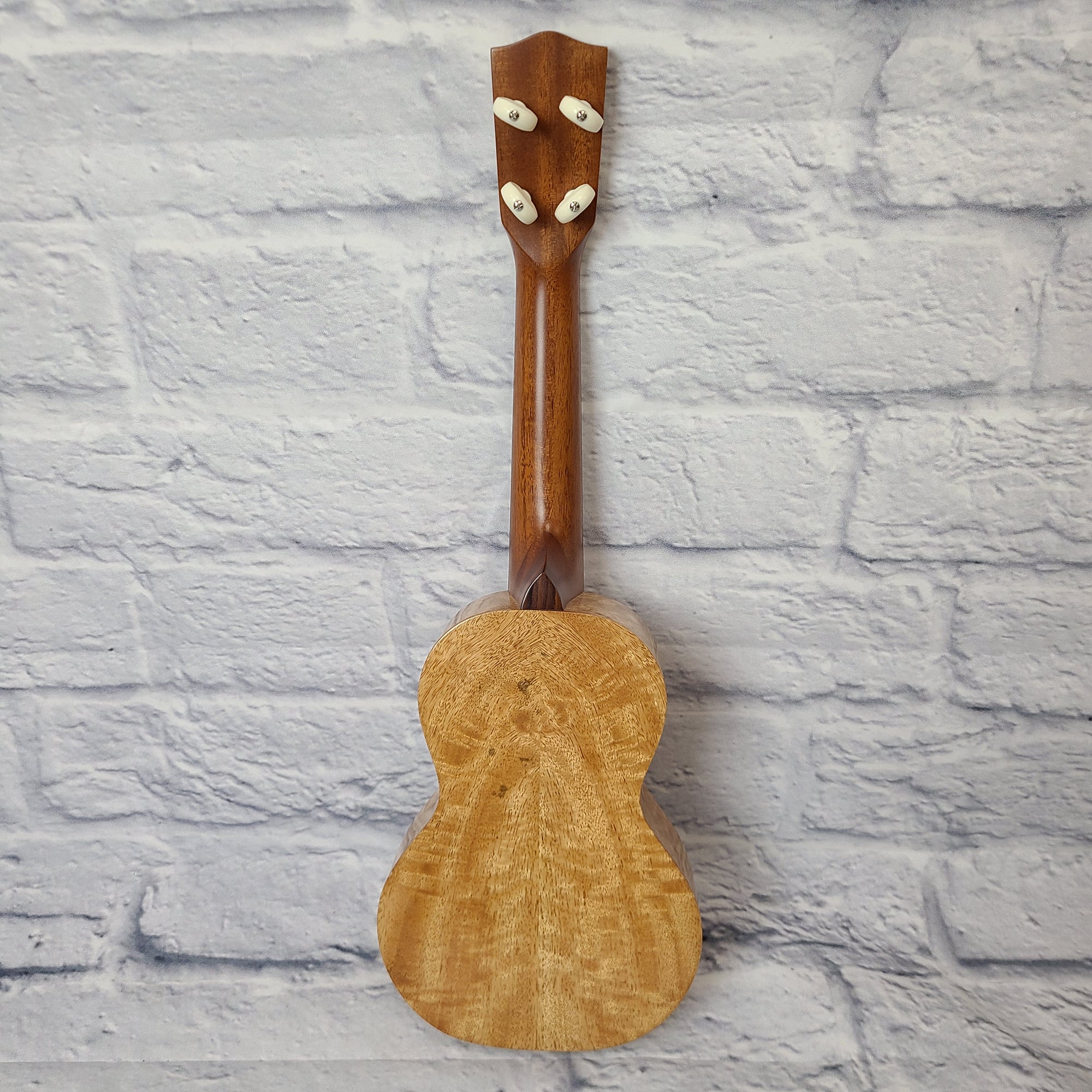 Pono MGSD Mango Deluxe Soprano Ukulele