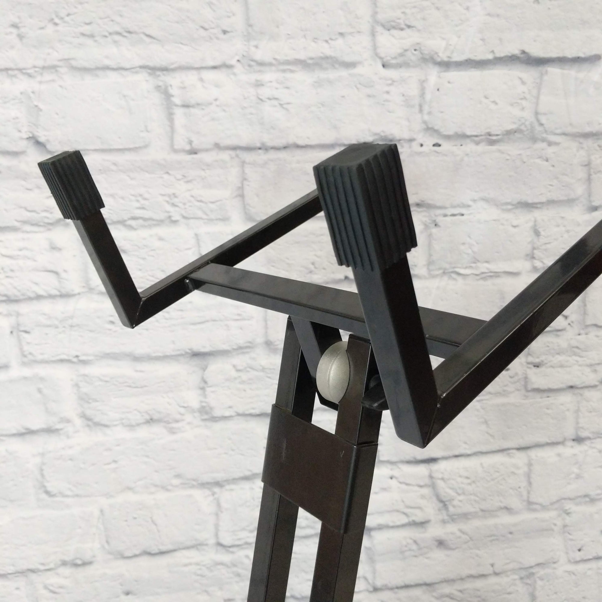 Gator GFWGTRAMP200 amp stand