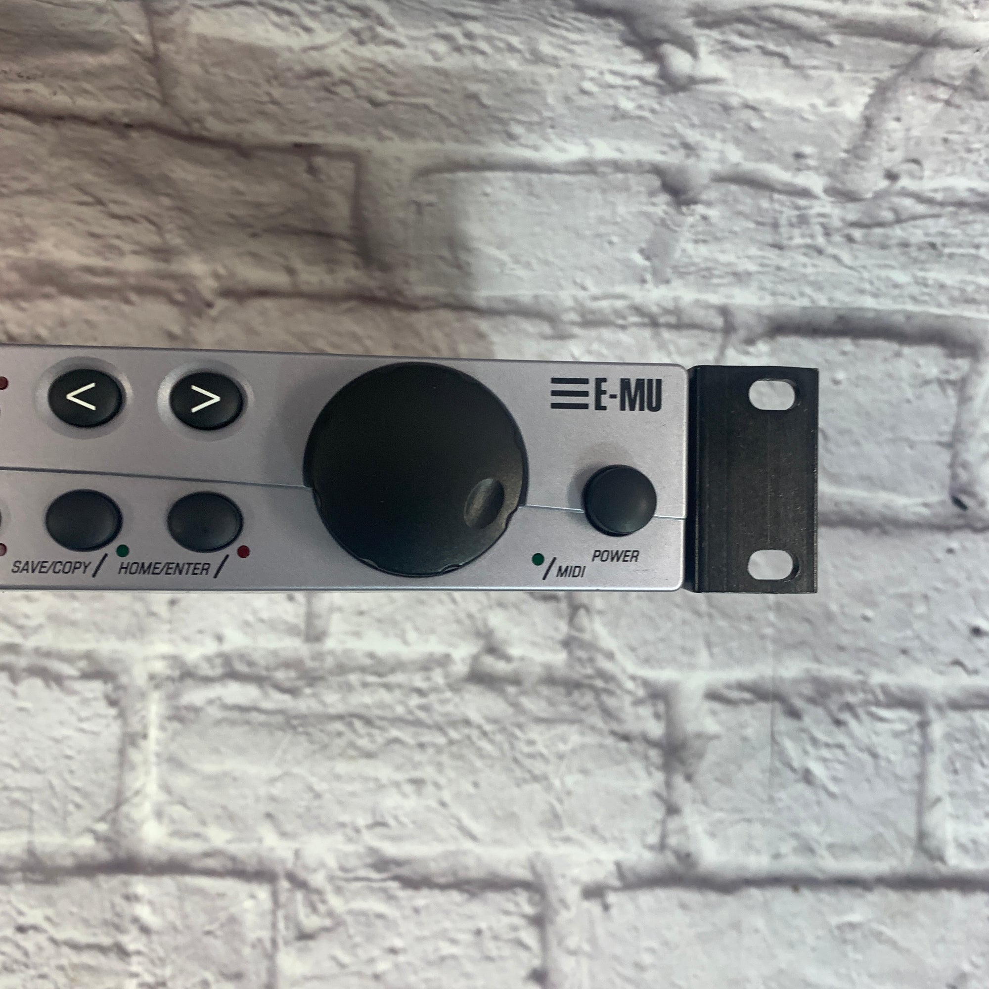 E-Mu Virtuoso 2000 Rack Synth - Evolution Music