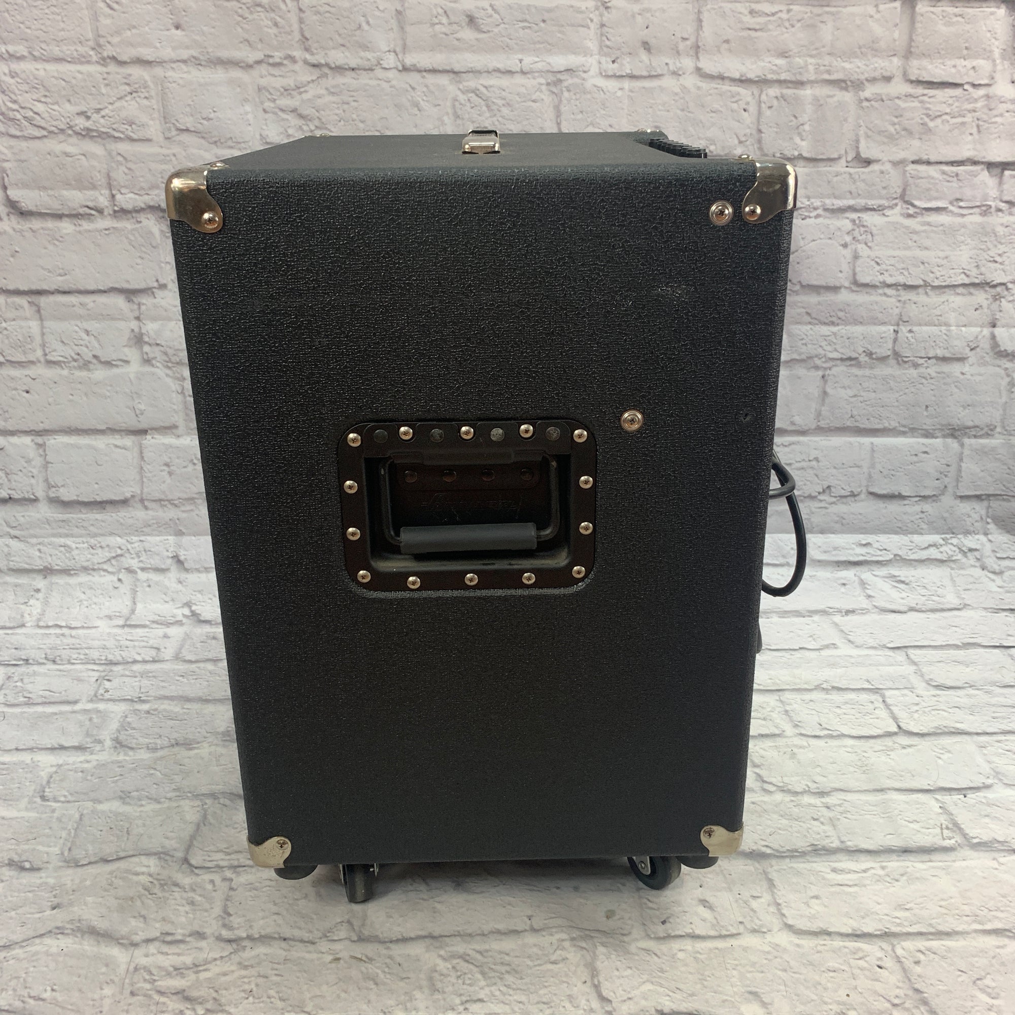 Ampeg BA210 SP Bass Combo