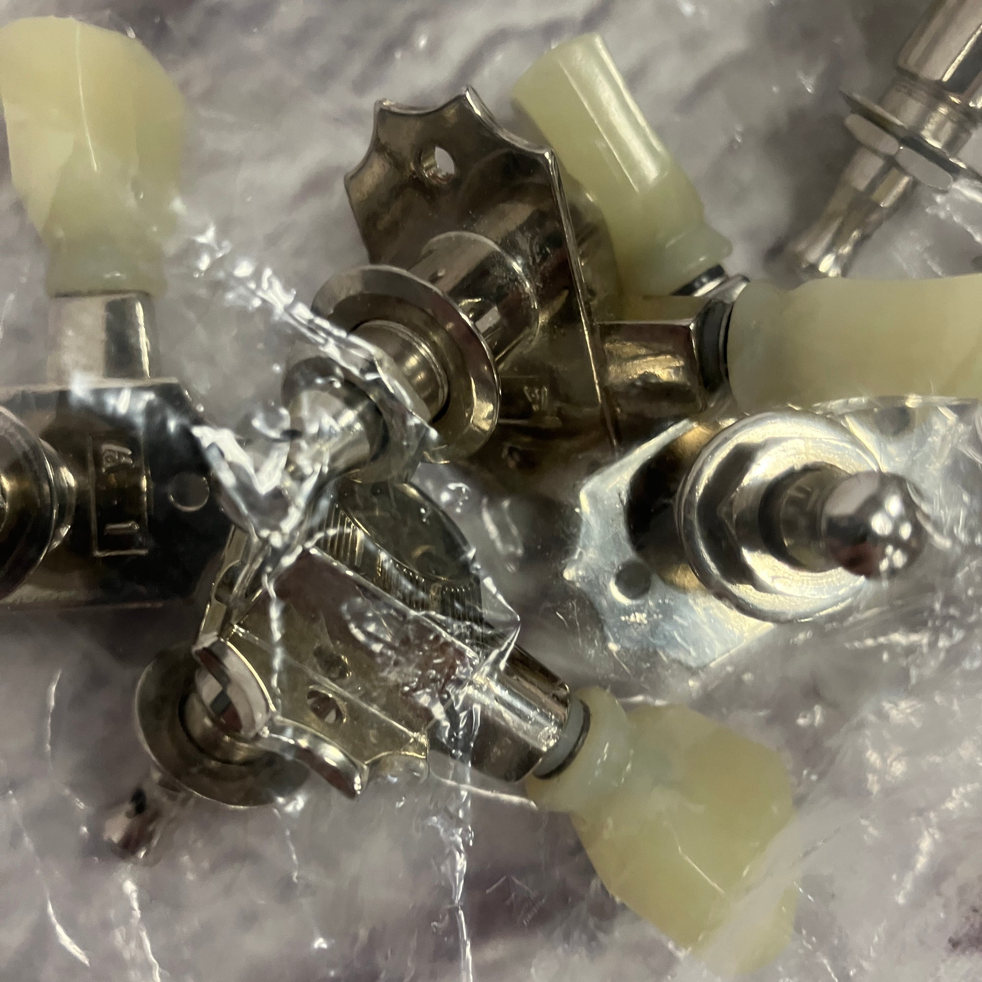Kluson 6-In-Line Revolution Series H-Mount Tuners