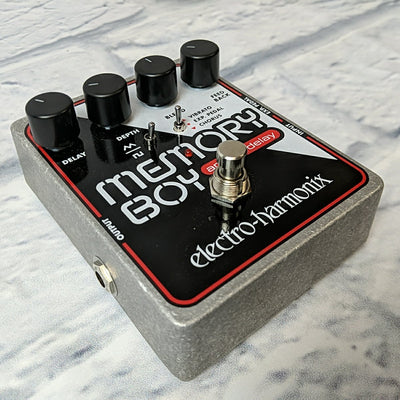 Electro-Harmonix Memory Boy Analog Delay/Chorus Pedal
